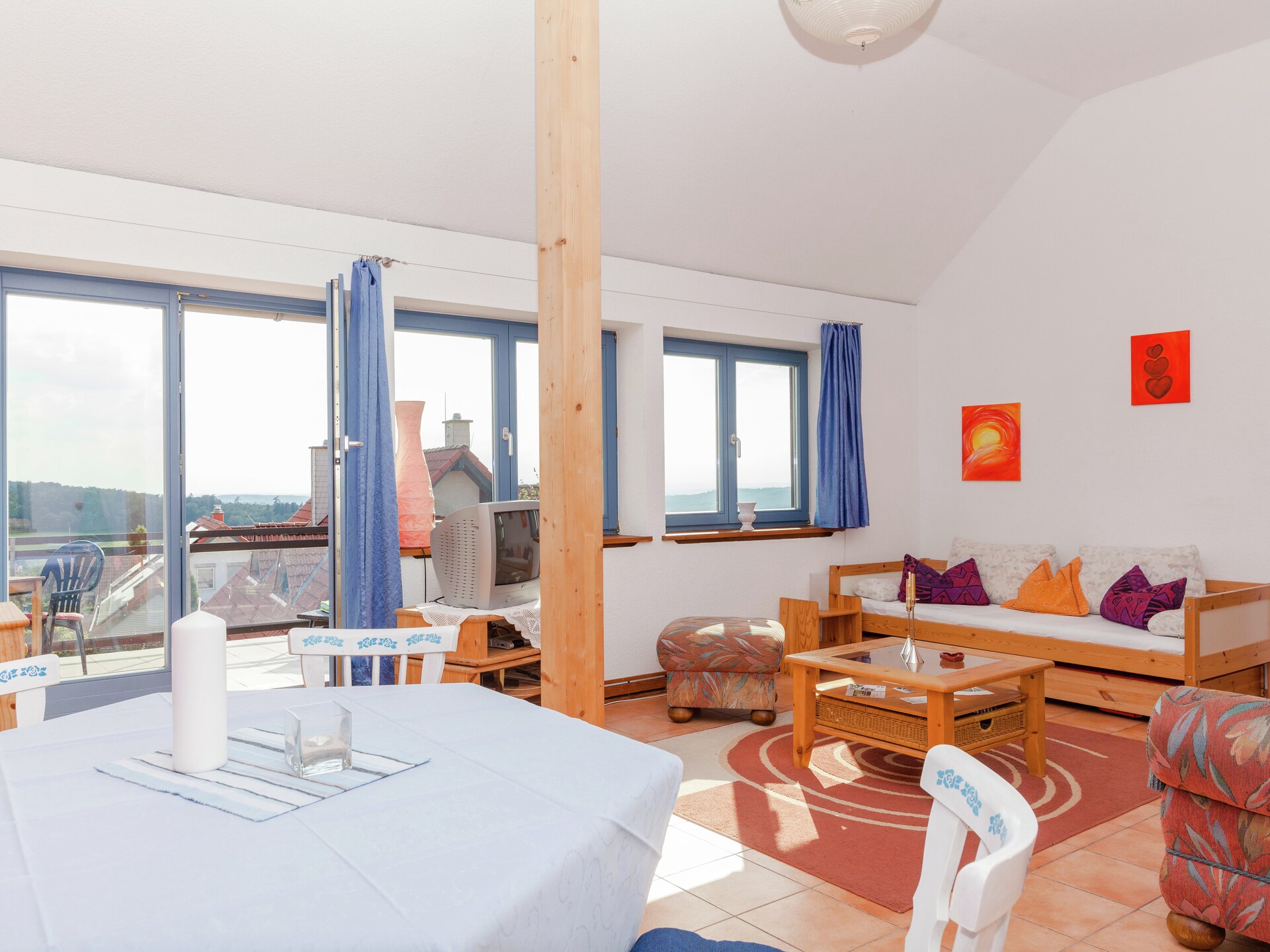 Ruime 15-persoons villa aan het bos met sauna bij Schotten - foto 13