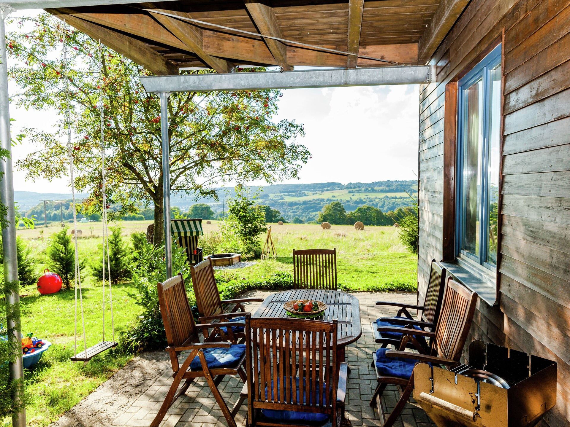 Ruime 15-persoons villa aan het bos met sauna bij Schotten - foto 5