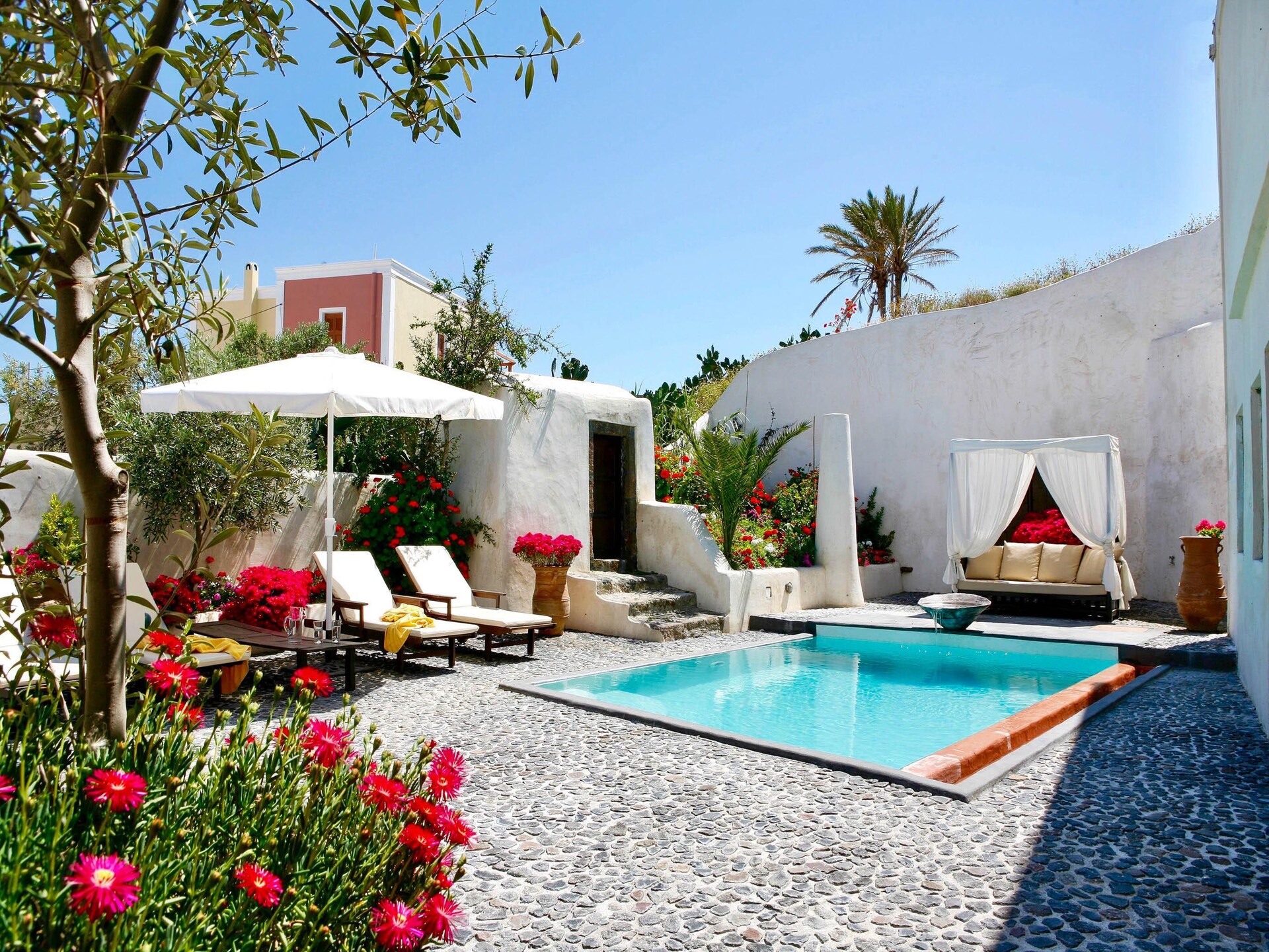 Authentieke villa met privézwembad en buitenkeuken nabij Megalochori, Santorini - foto 8