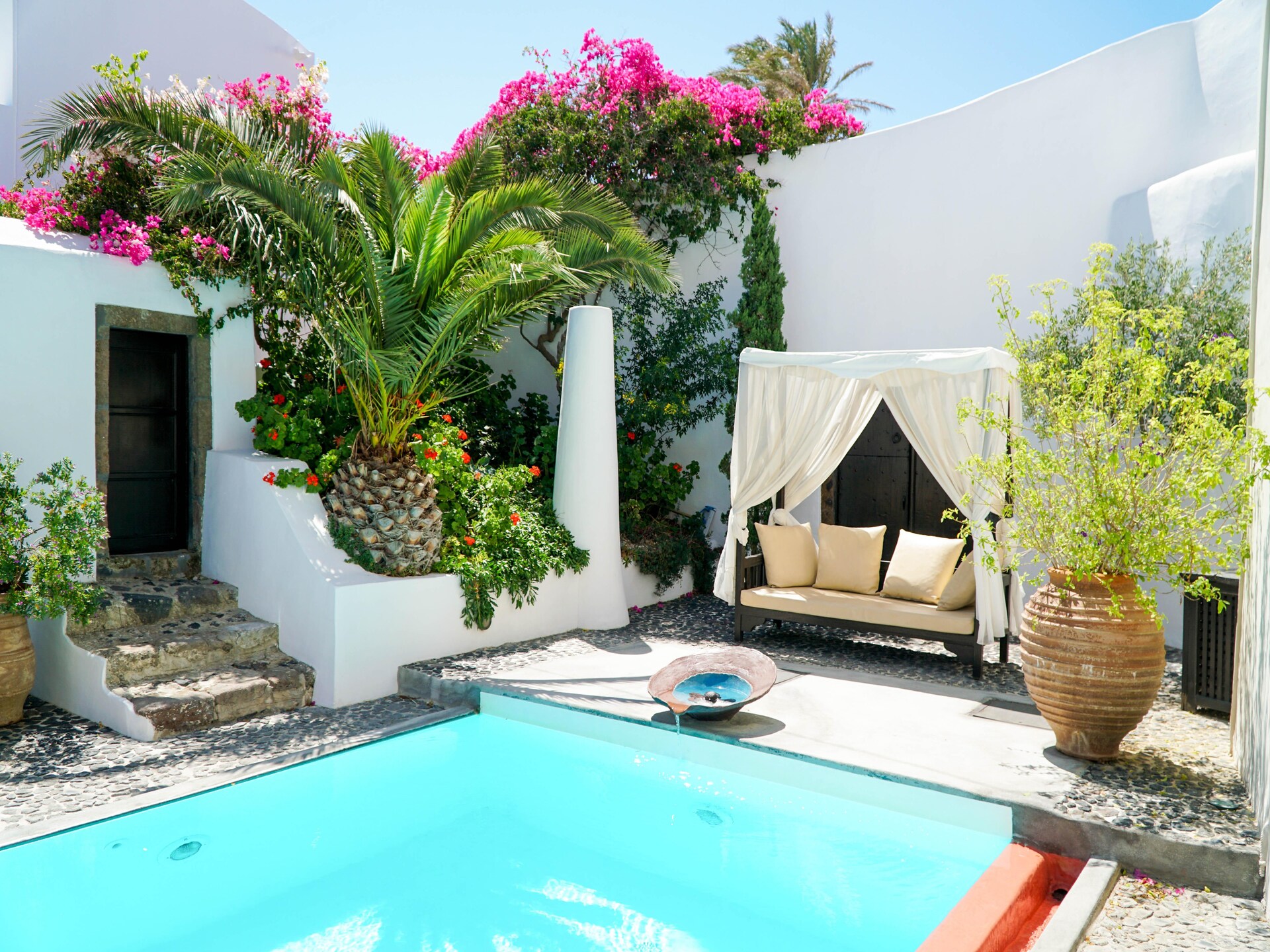 Authentieke villa met privézwembad en buitenkeuken nabij Megalochori, Santorini - foto 11