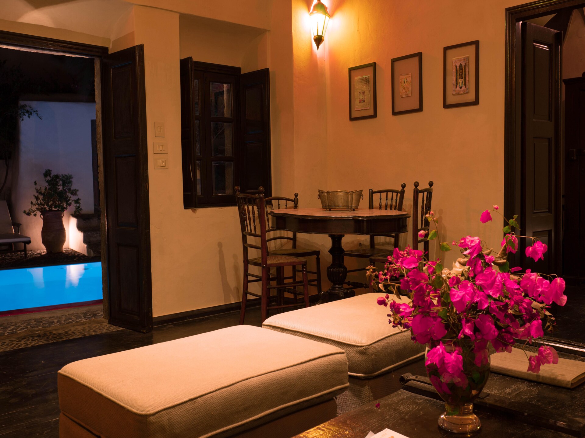 Authentieke villa met privézwembad en buitenkeuken nabij Megalochori, Santorini - foto 19