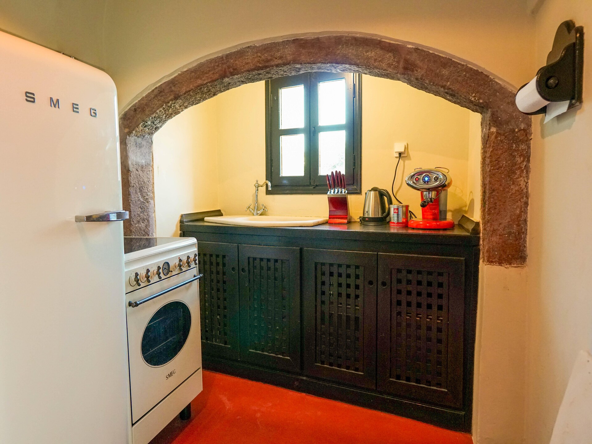 Authentieke villa met privézwembad en buitenkeuken nabij Megalochori, Santorini - foto 24
