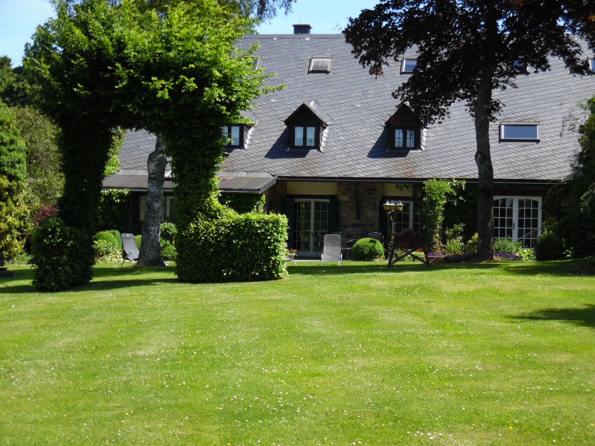 Landhuis La Fleur des Bois: 7-persoons vakantiehuis aan de bosrand in Malmédy - foto 28