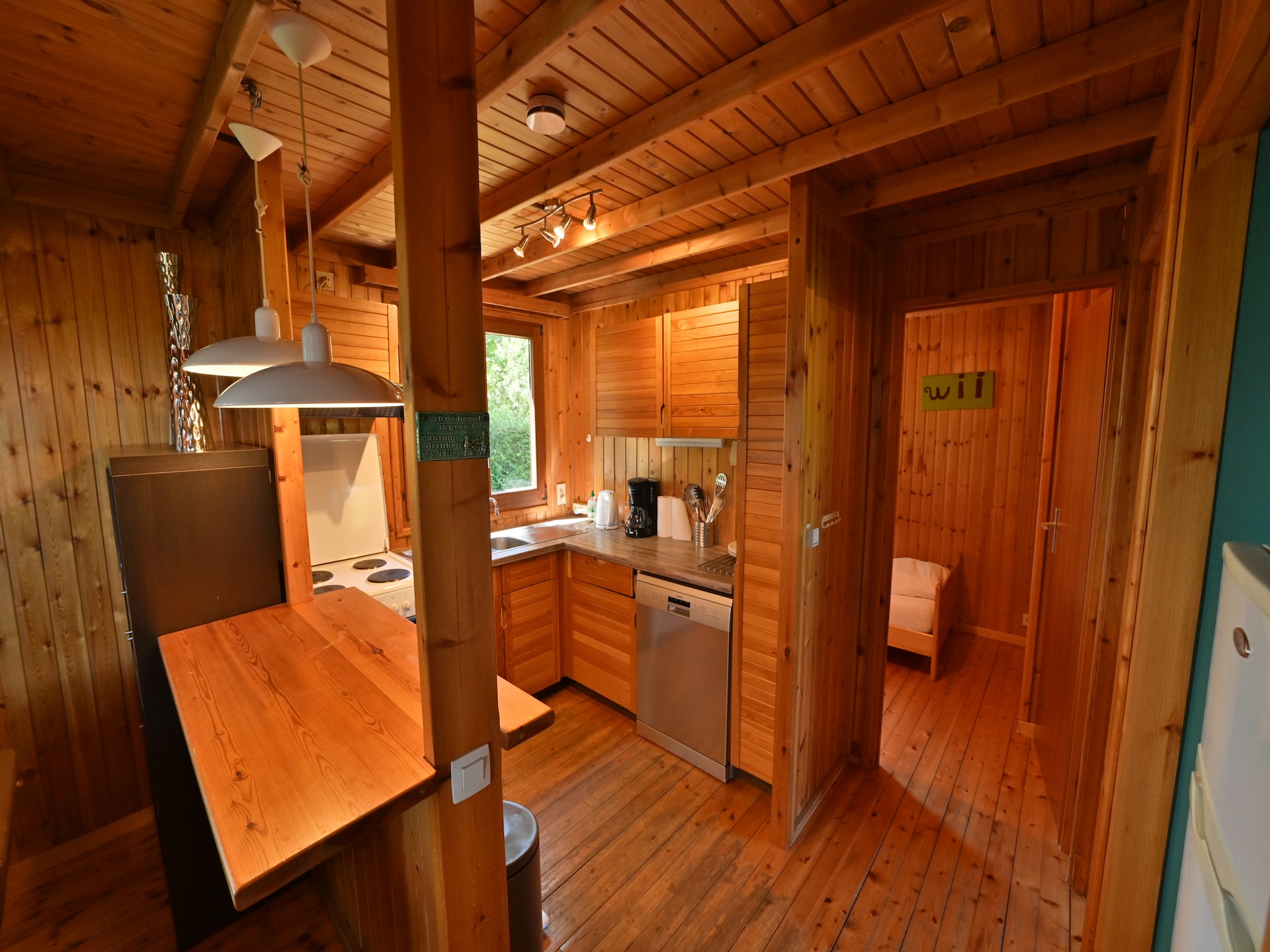 Vakantiehuis Arbre Dressé in Somme-Leuze met jacuzzi en tuin - foto 17