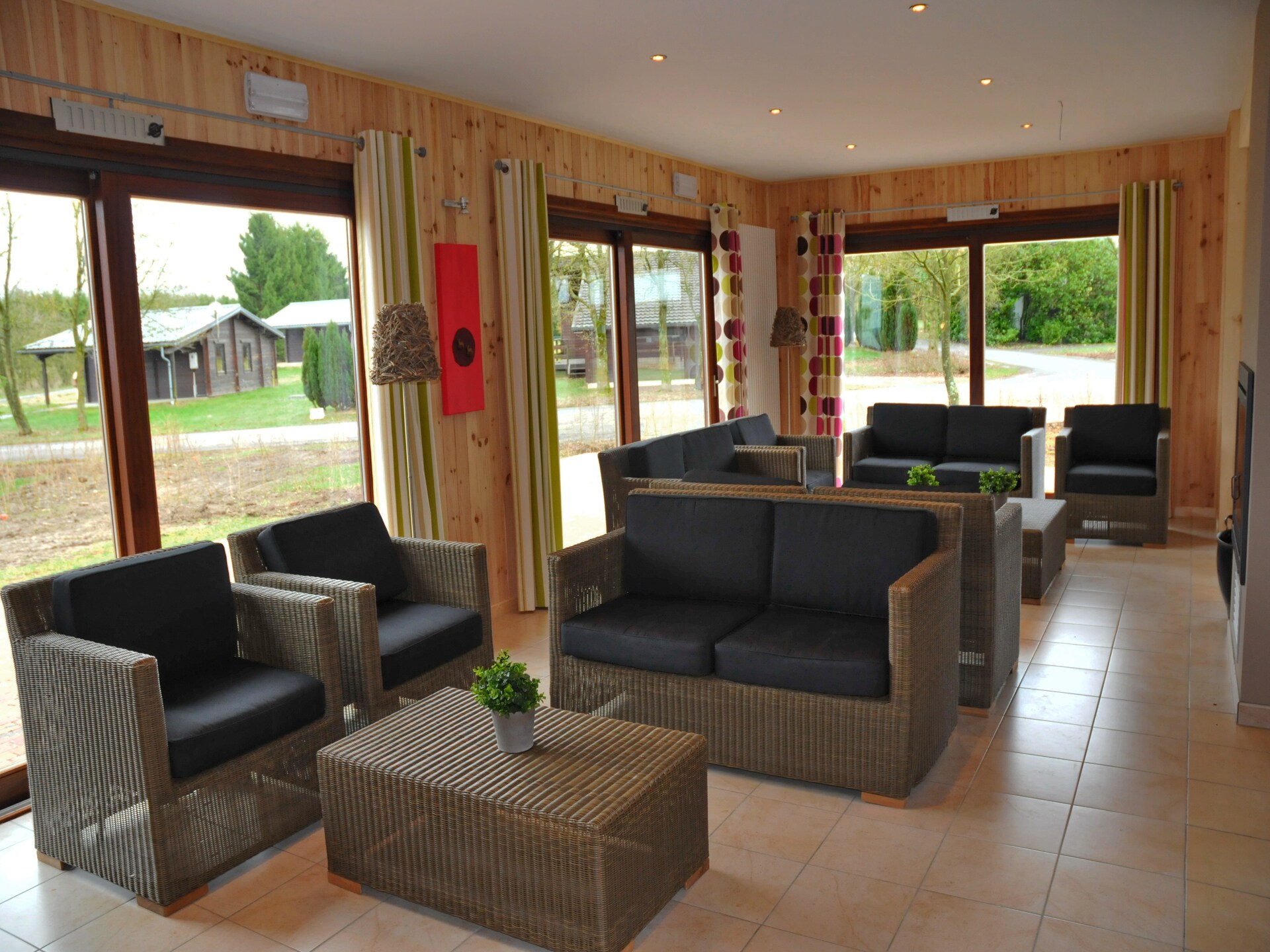 Refuge du Trappeur: Ruim chalet voor 18 personen midden in de bossen van Hour - foto 18