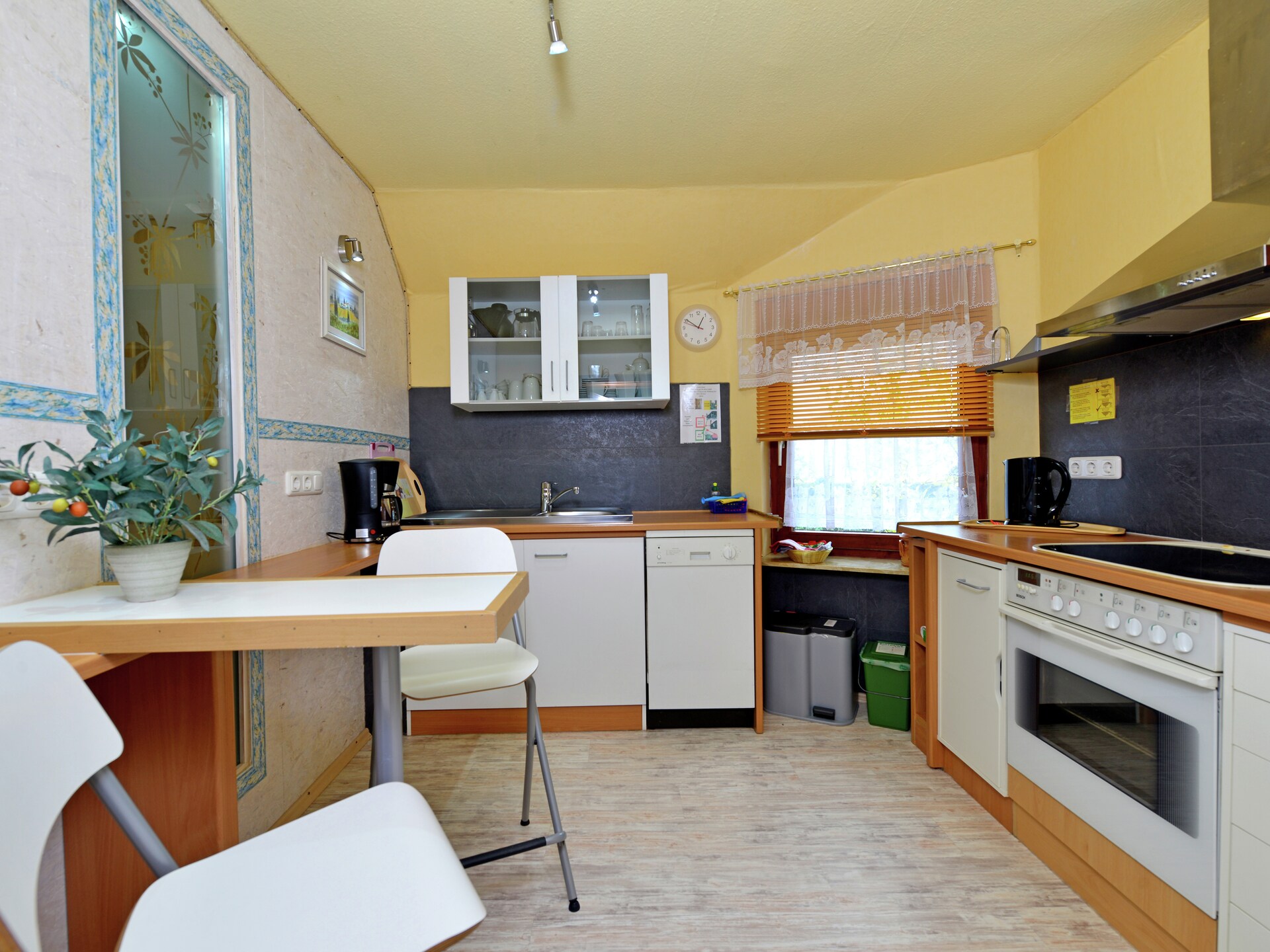 Rustiek appartement in Bad Pyrmont, 80m², vlakbij rivier en paardrijden - foto 18