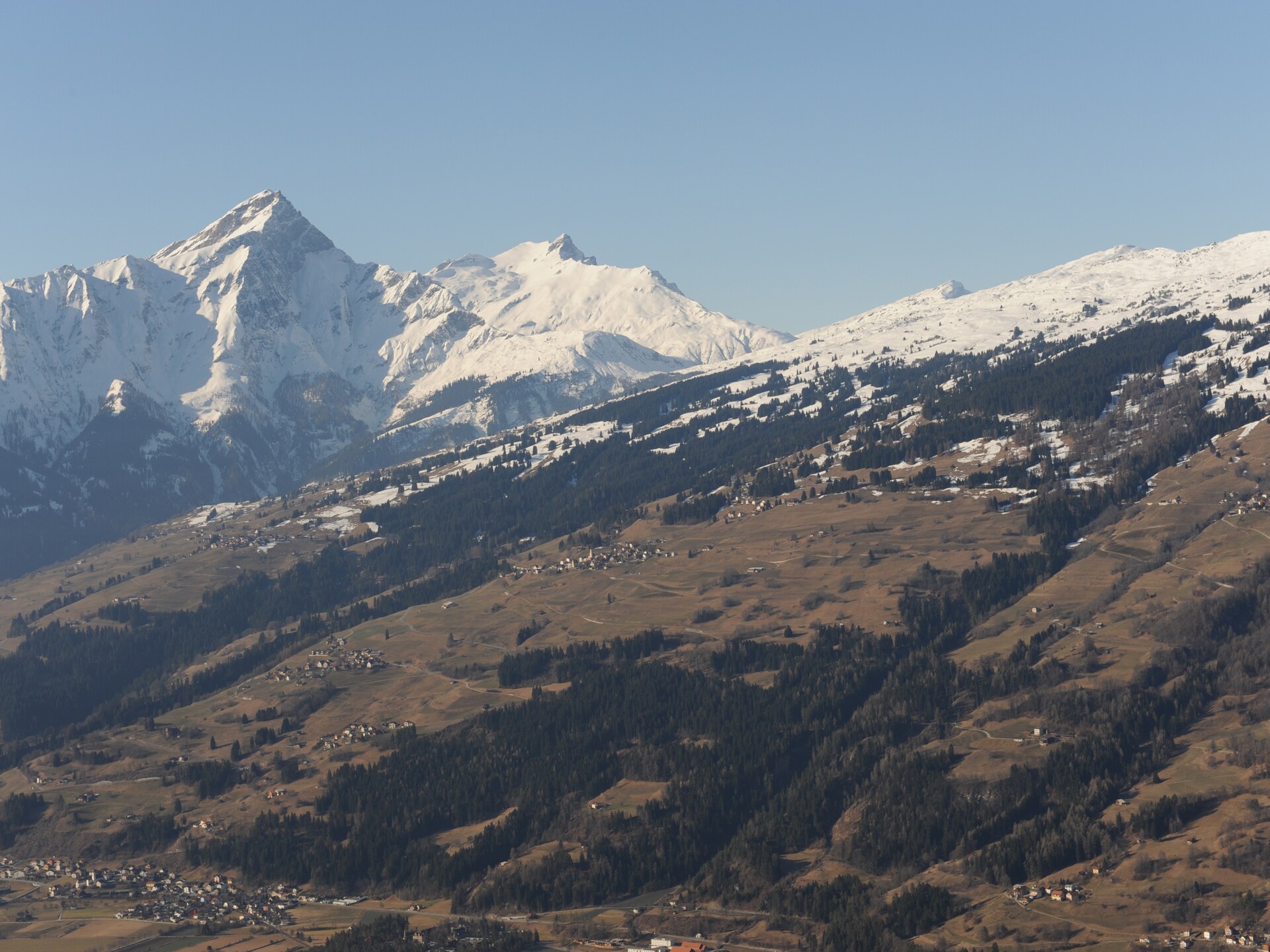 Authentiek bergappartement in Trans met panoramisch uitzicht op de Alpen - foto 17