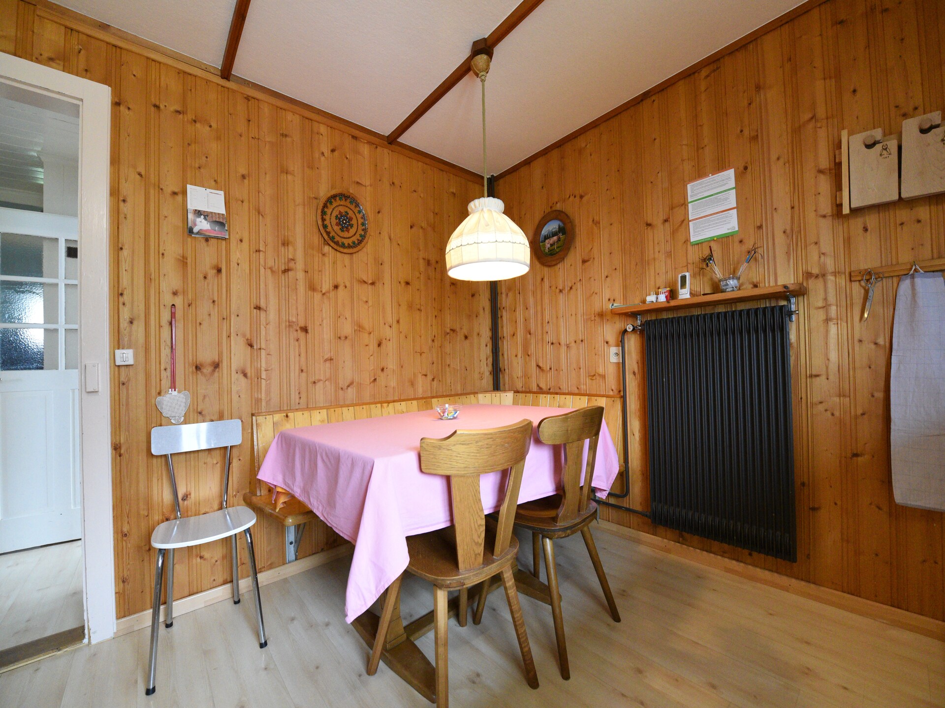Authentiek bergappartement in Trans met panoramisch uitzicht op de Alpen - foto 3