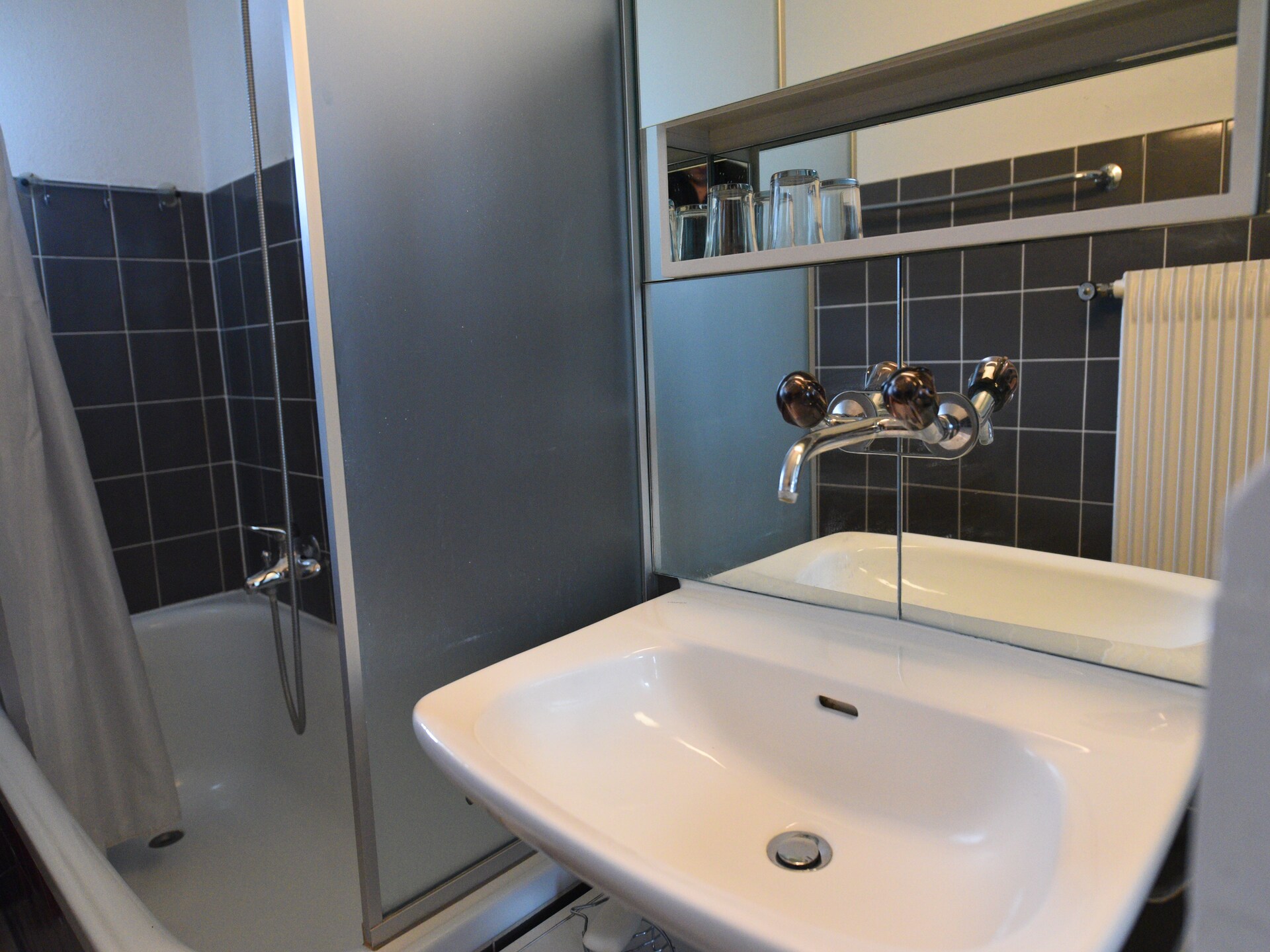 Authentiek bergappartement in Trans met panoramisch uitzicht op de Alpen - foto 12