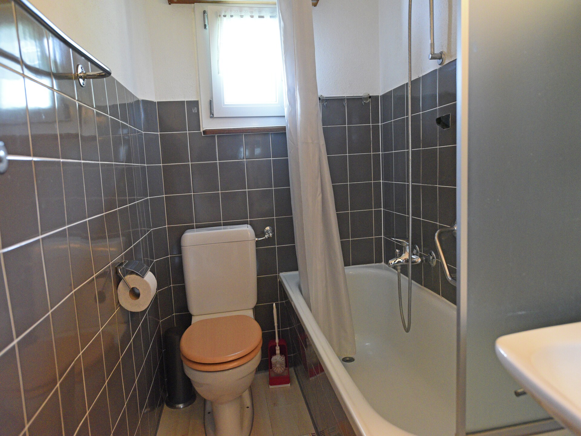 Authentiek bergappartement in Trans met panoramisch uitzicht op de Alpen - foto 13