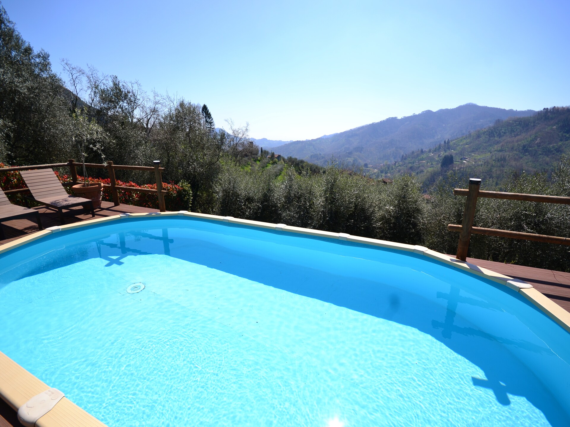 Vrijstaand vakantiehuis voor 6 personen met zwembad en panoramisch uitzicht in Borgo a Mozzano - foto 6