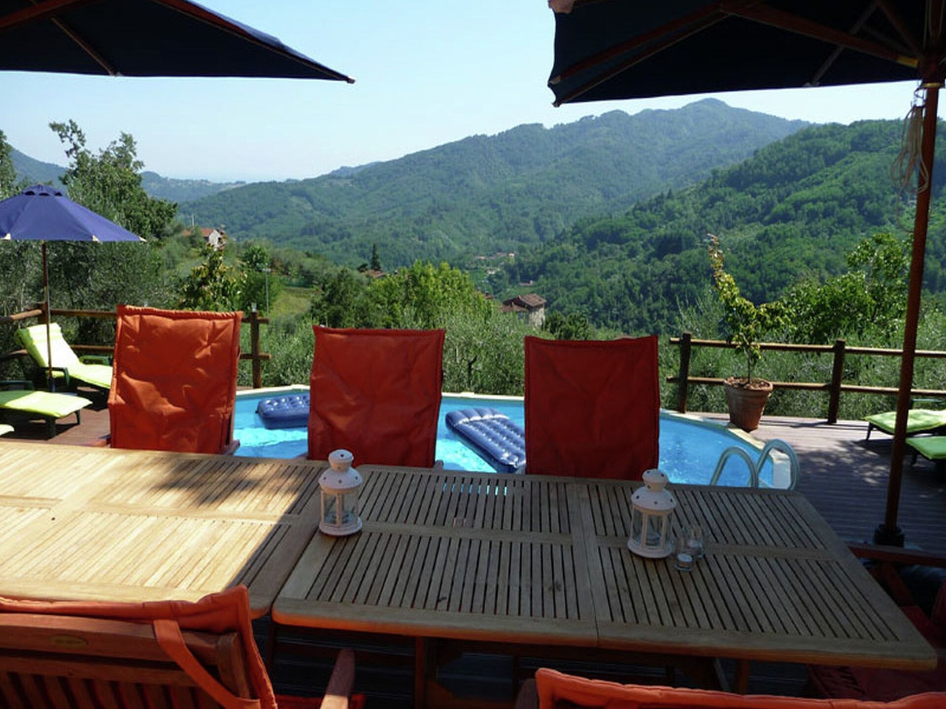 Vrijstaand vakantiehuis voor 6 personen met zwembad en panoramisch uitzicht in Borgo a Mozzano - foto 35