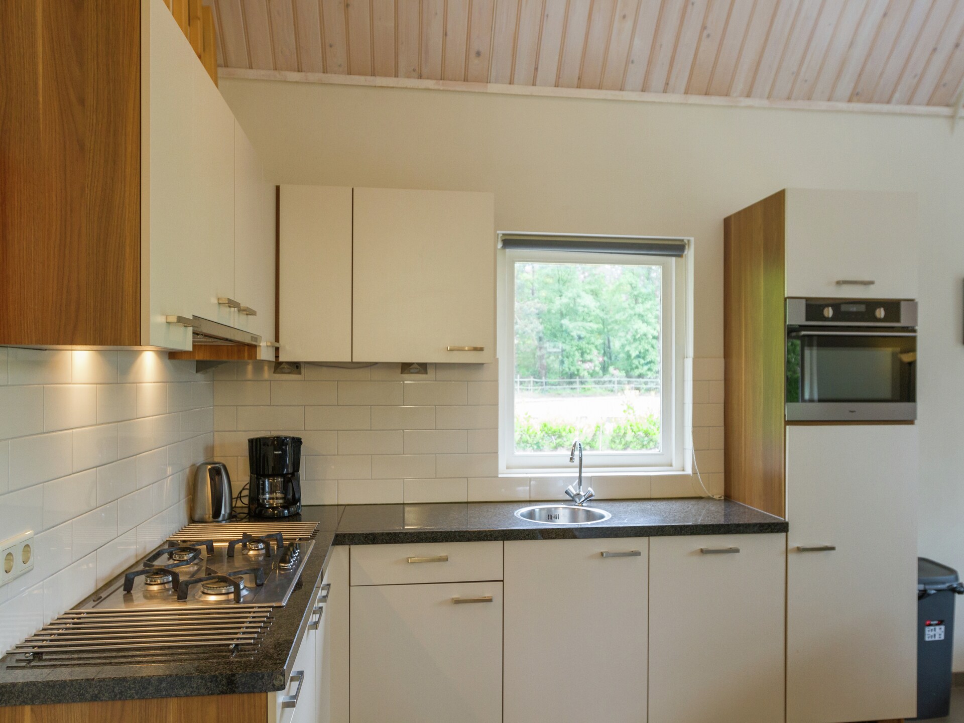 Luxe vakantiehuis met sauna en hot tub in de Kempense bossen - foto 9