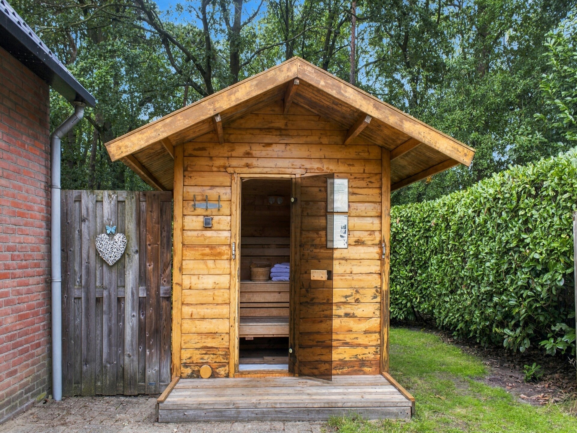 10-persoons vakantiehuis in Vessem met wellness en natuuruitzicht - foto 48