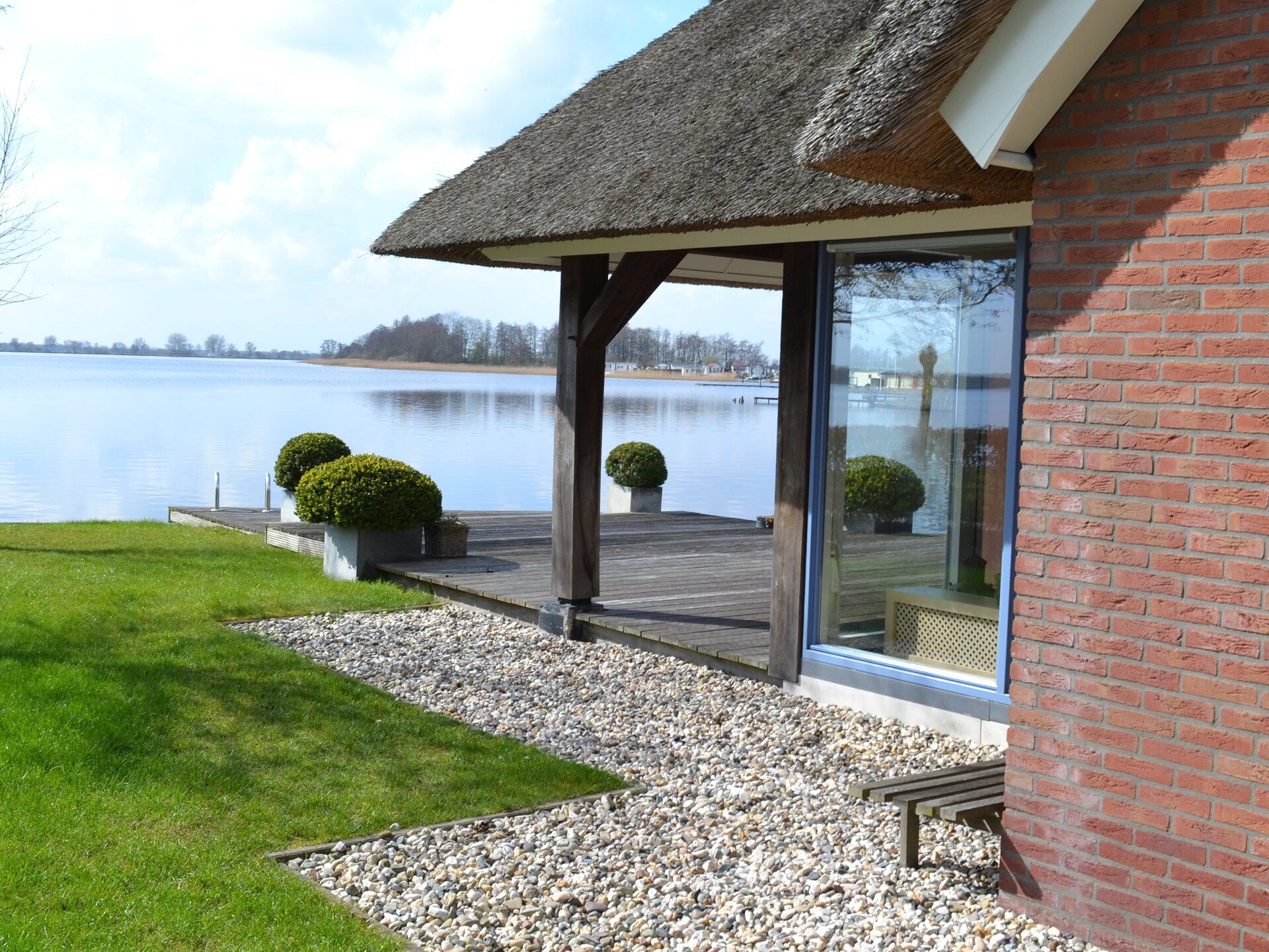 Vrijstaande rietgedekte villa aan Belterwiedemeer voor 6 personen - foto 8