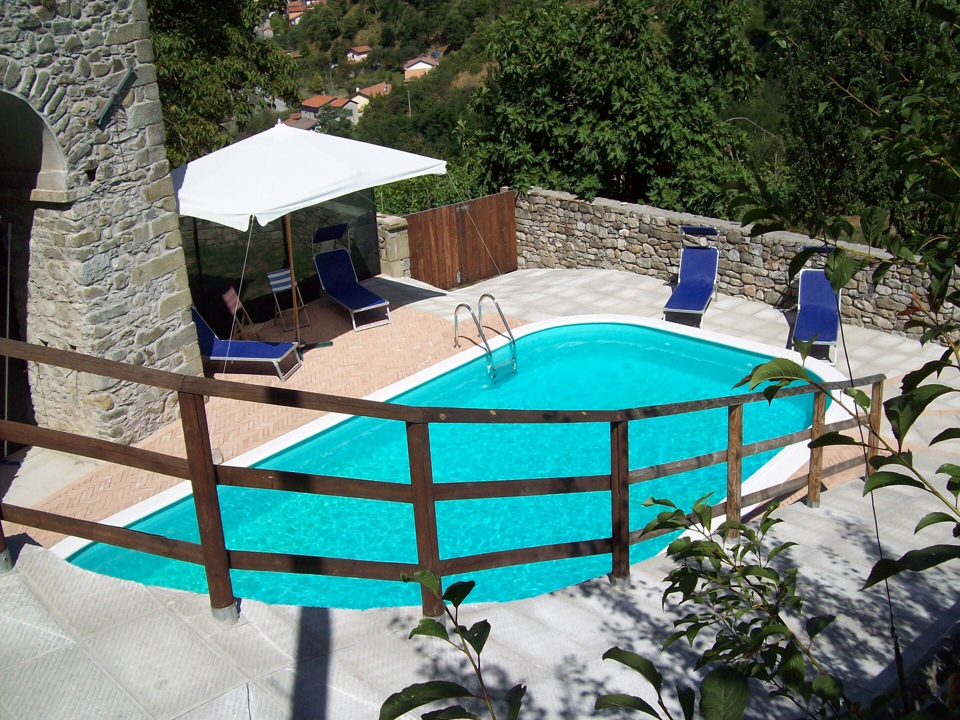 Rustiek appartement in bosrijke oase met zwembad bij Casola in Lunigiana - foto 14