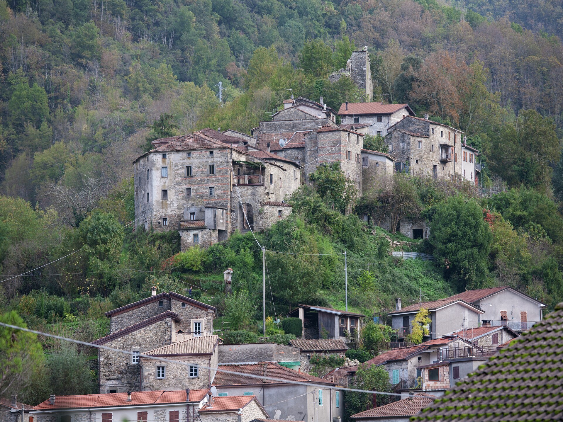 Rustiek appartement in bosrijke oase met zwembad bij Casola in Lunigiana - foto 37