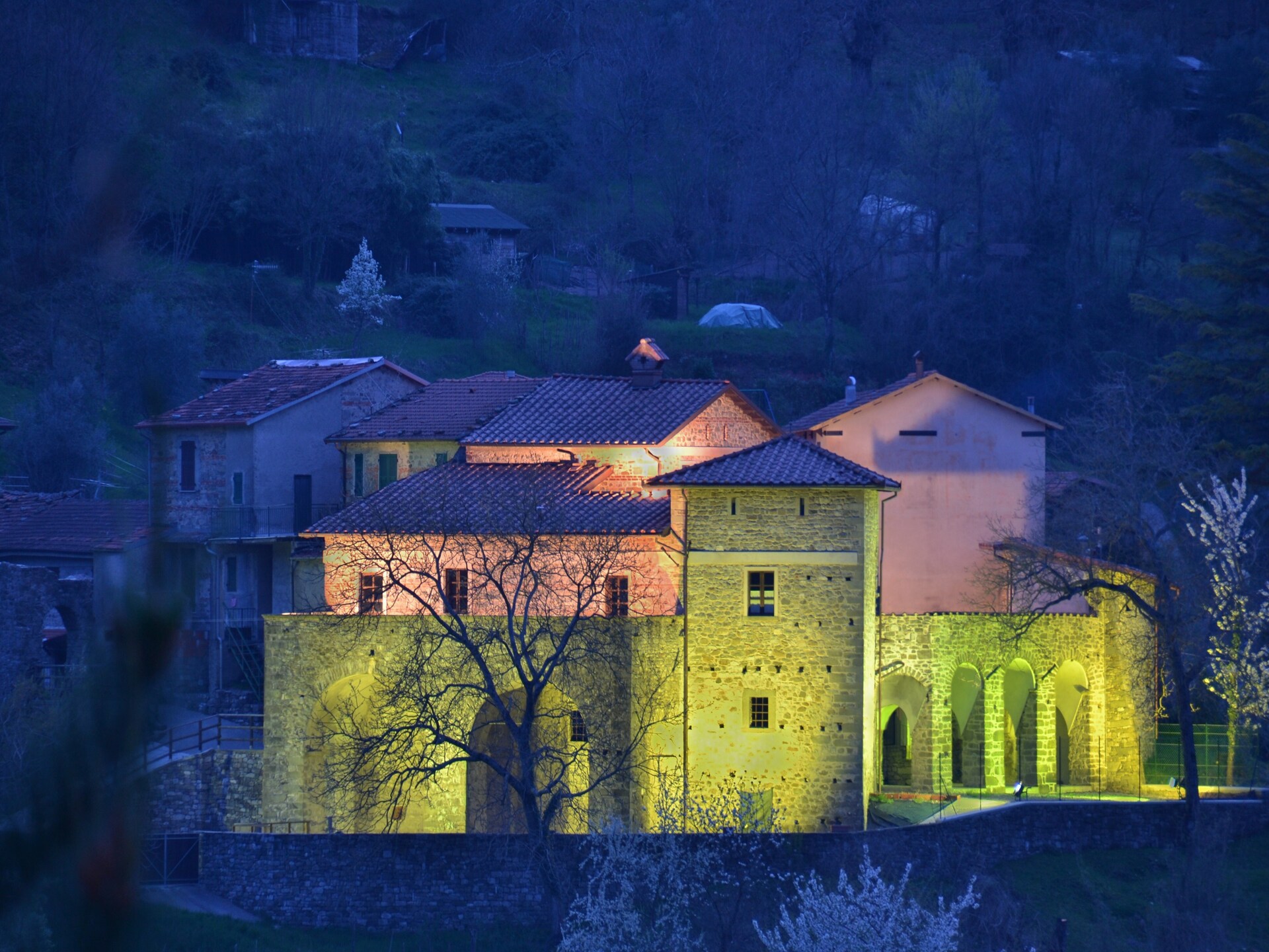 Rustiek appartement in bosrijke oase met zwembad bij Casola in Lunigiana - foto 8