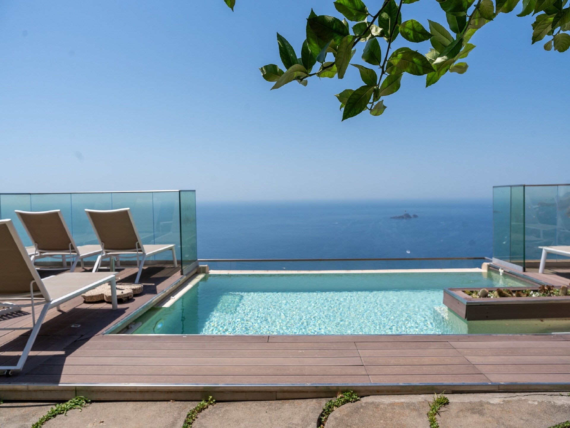 Villa Sky meets Sea: panoramisch clifftop verblijf met privézwembad bij Positano - foto 1