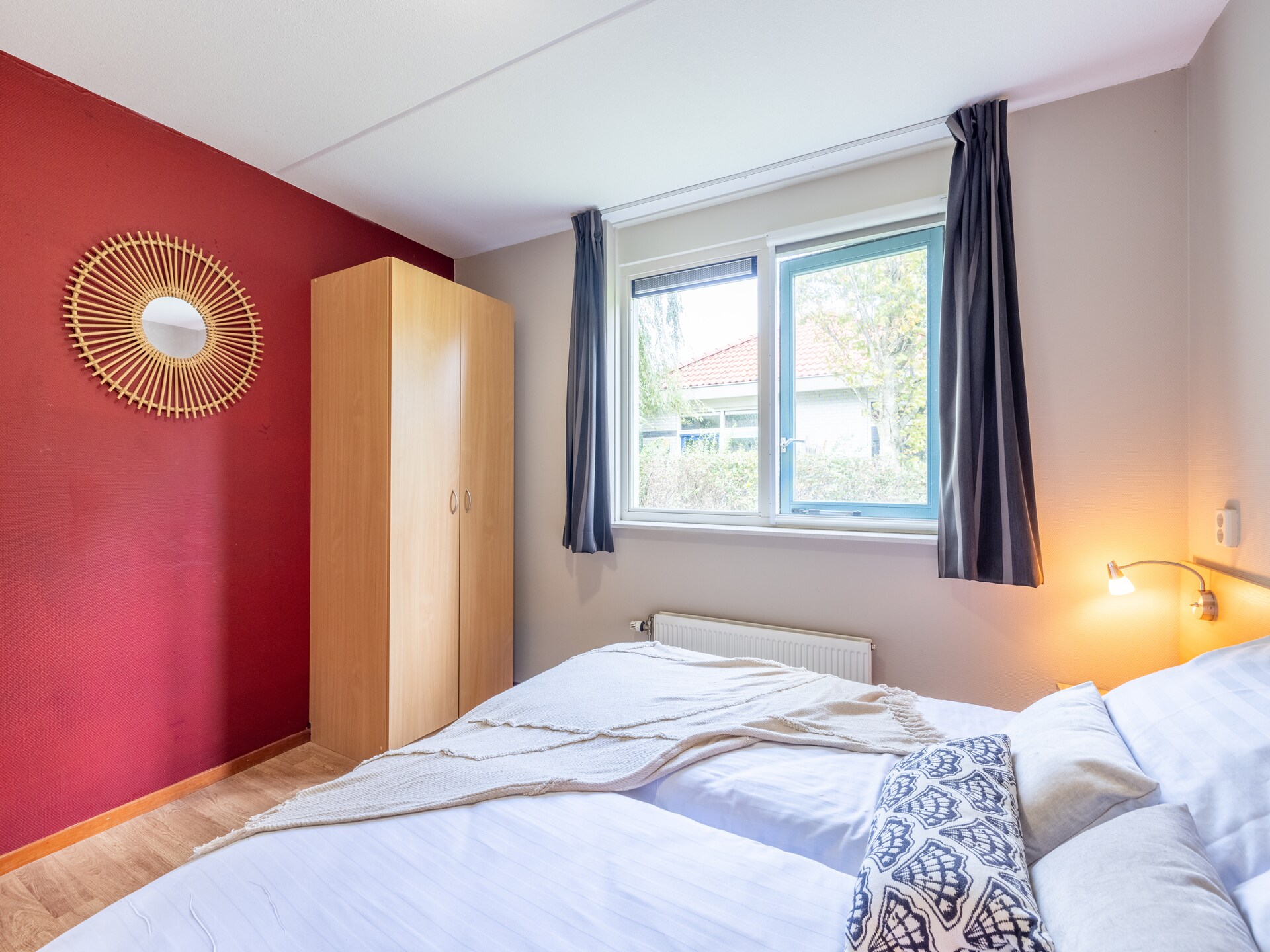 Vrijstaand vakantiehuis met sauna en privévissteiger aan het IJsselmeer - foto 3