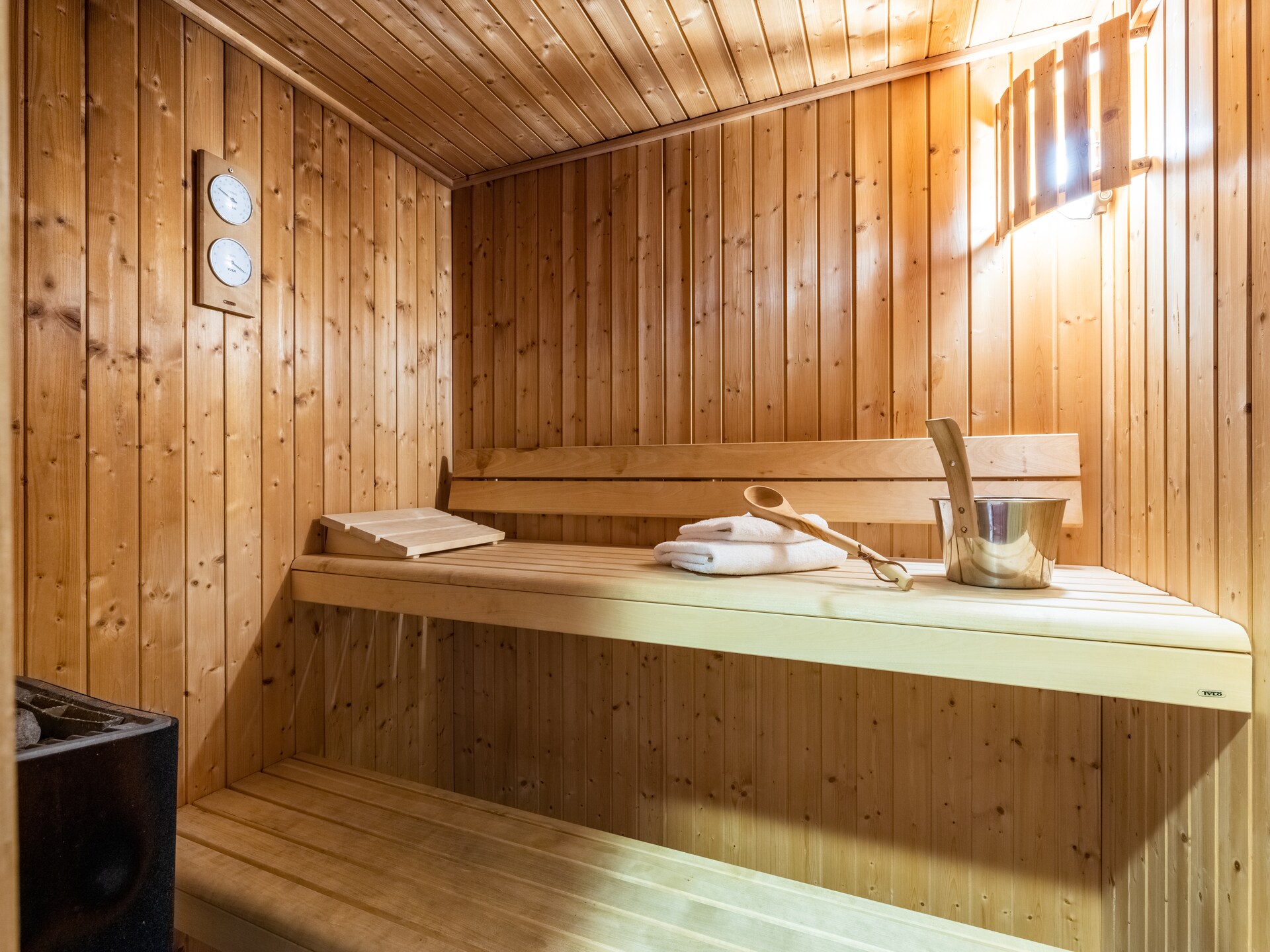 Vrijstaand vakantiehuis met sauna en privévissteiger aan het IJsselmeer - foto 11