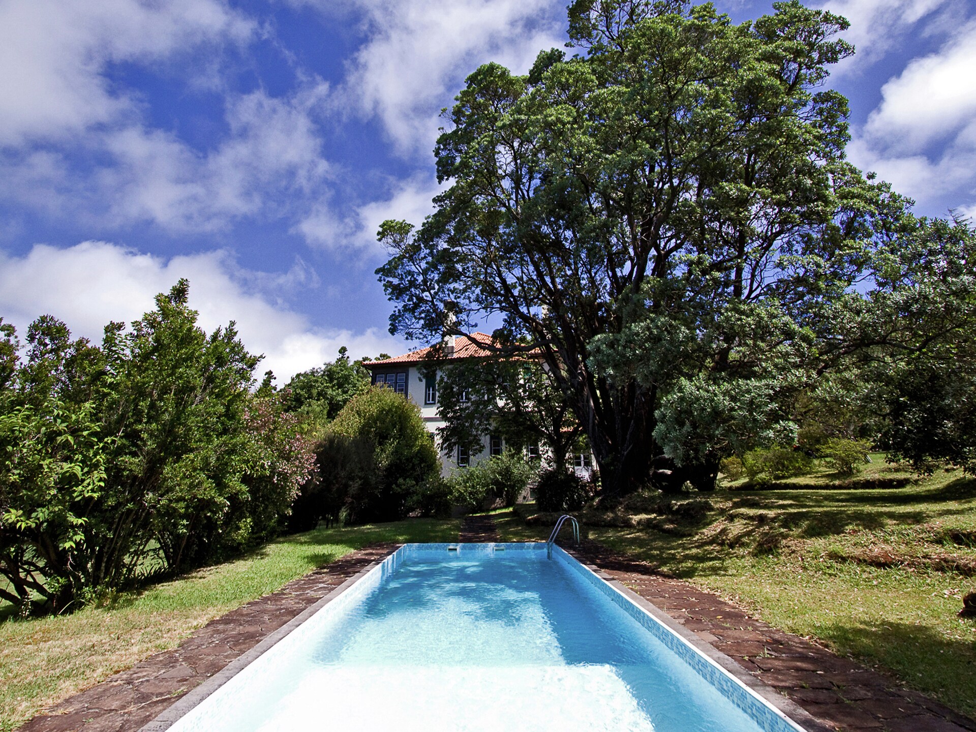 Landelijke villa met gedeeld zwembad nabij de golfbaan in Santo da Serra - foto 4