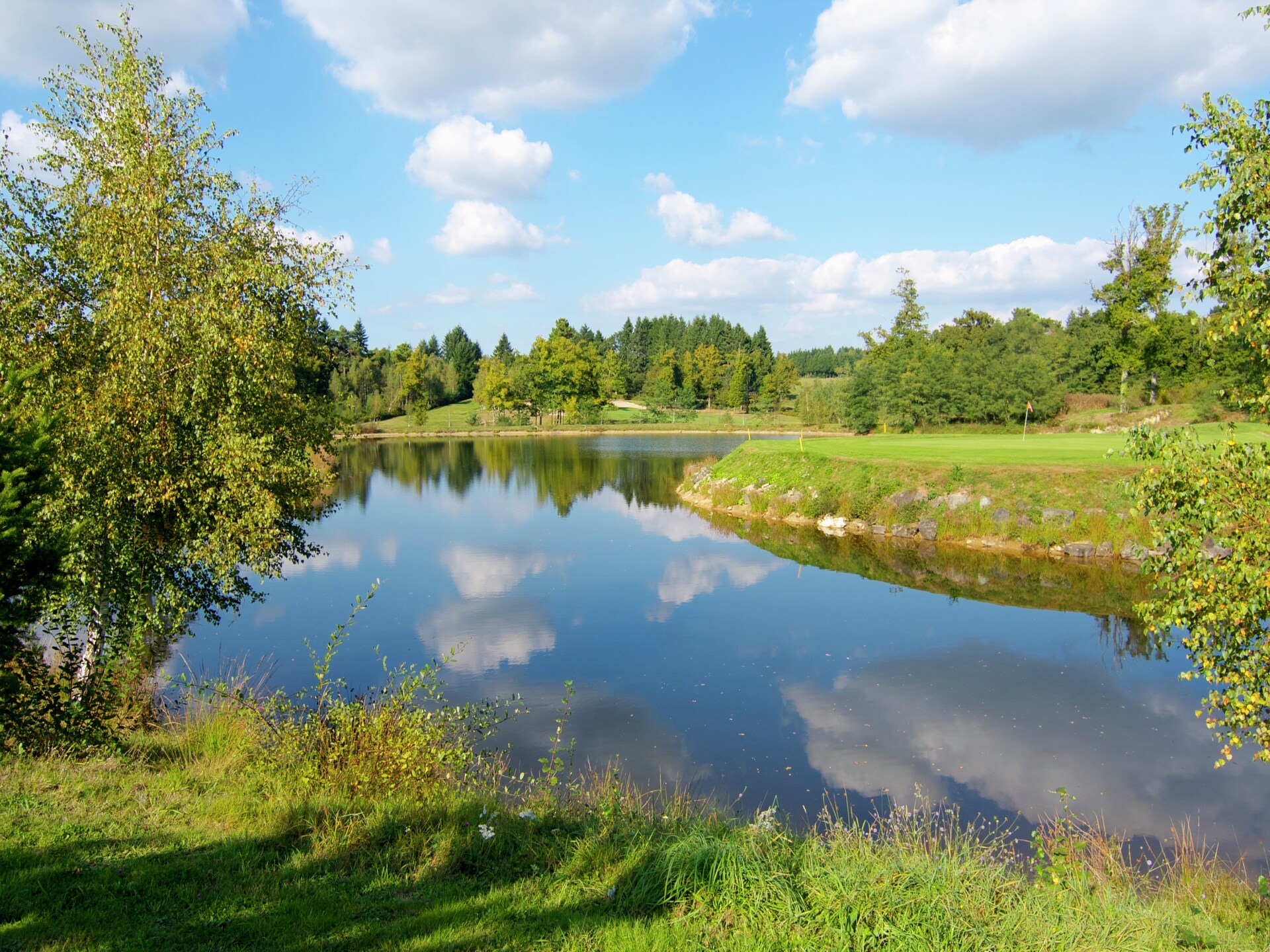 Domaine de Bellac: 6 gîtes voor 32 personen met zwembad bij Roussines - foto 34