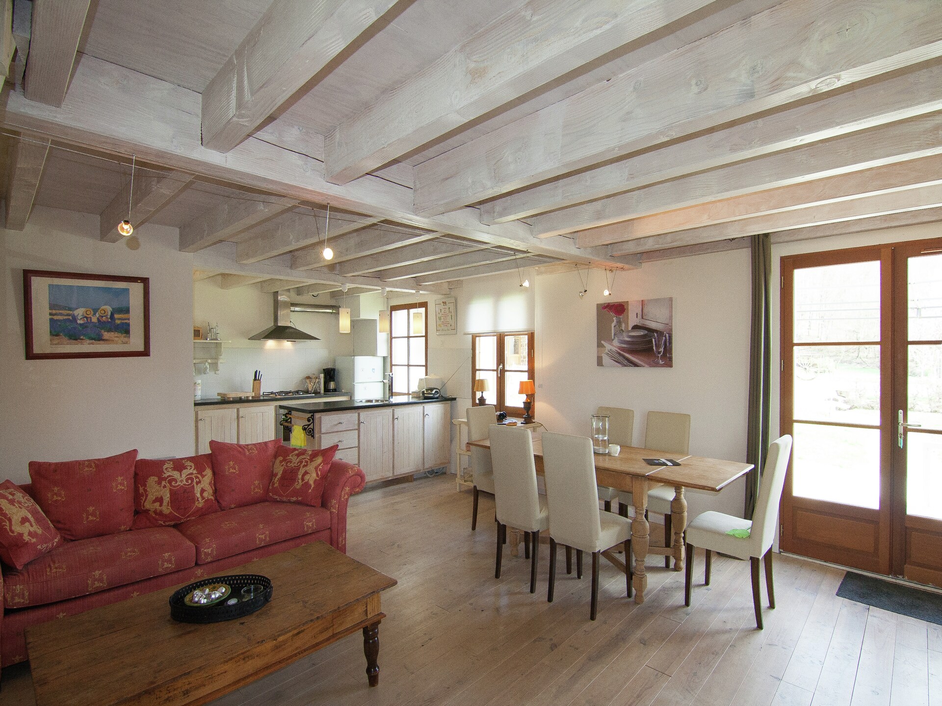 Domaine de Bellac: 6 gîtes voor 32 personen met zwembad bij Roussines - foto 3