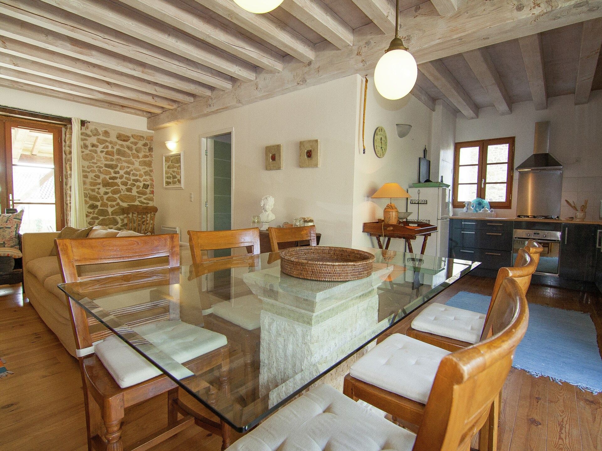 Domaine de Bellac: 6 gîtes voor 32 personen met zwembad bij Roussines - foto 15