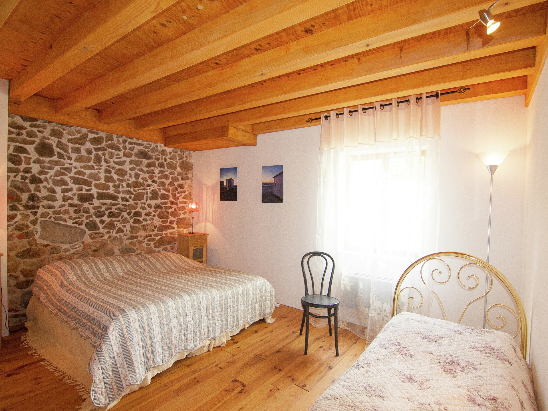 Domaine de Bellac: 6 gîtes voor 32 personen met zwembad bij Roussines - foto 24