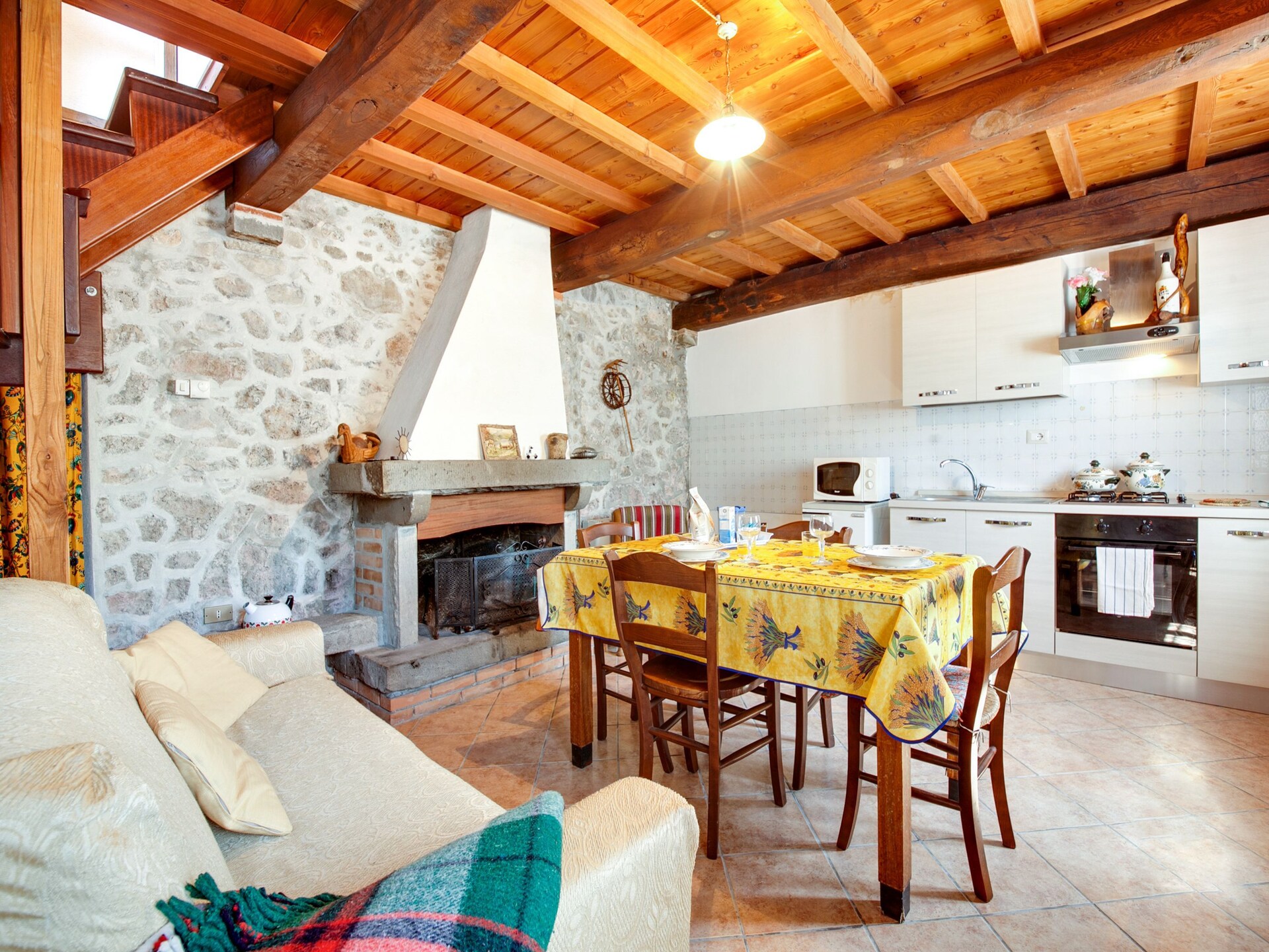 Authentiek vakantiehuis in eeuwenoude burcht bij Bagni di Lucca - foto 10