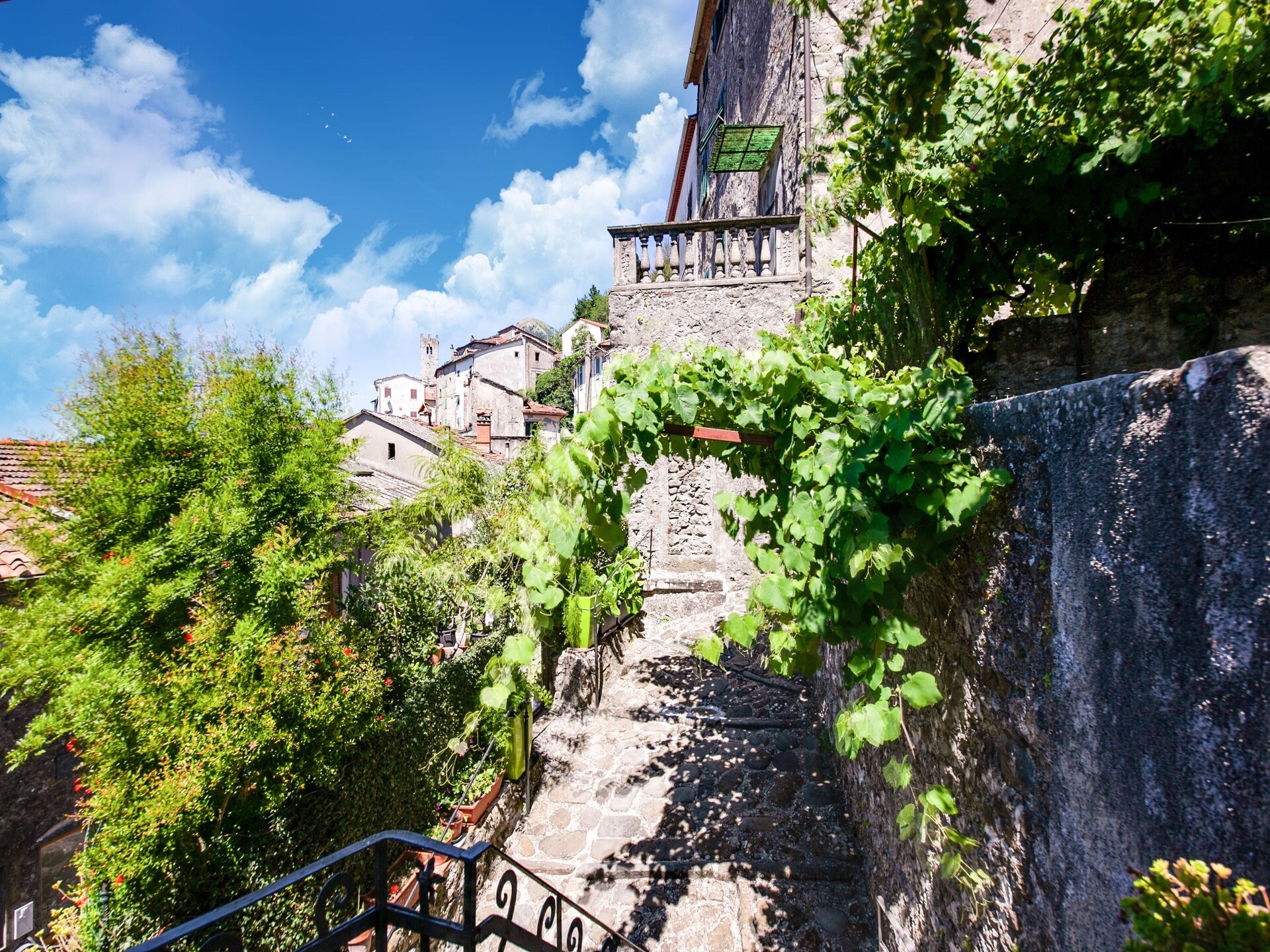 Authentiek vakantiehuis in eeuwenoude burcht bij Bagni di Lucca - foto 9