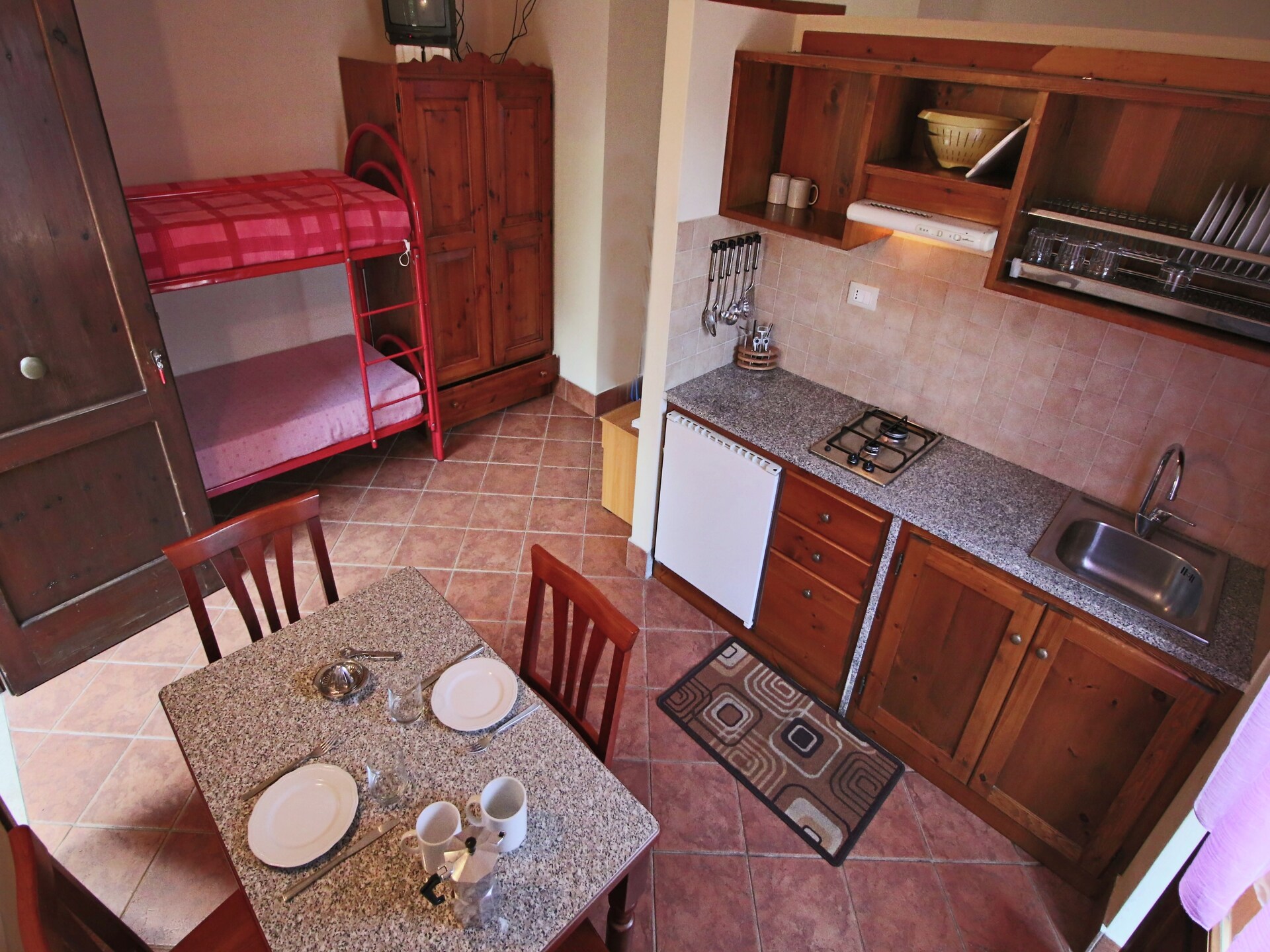 Appartement Flor – Landelijk genieten bij de Kust der Goden in Parghelia - foto 9