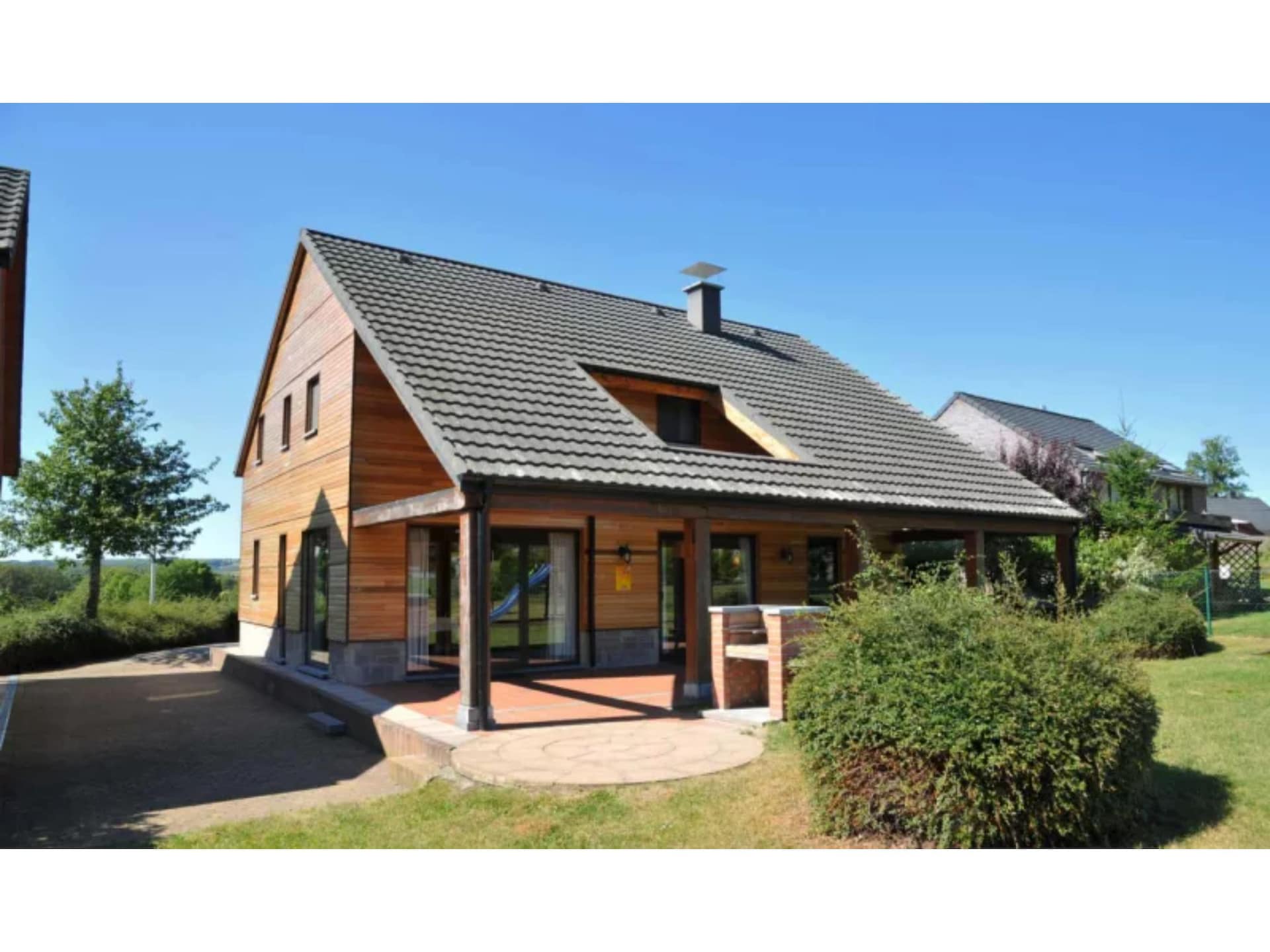 12-persoons houten chalet met tuin in hartje Durbuy - foto 10