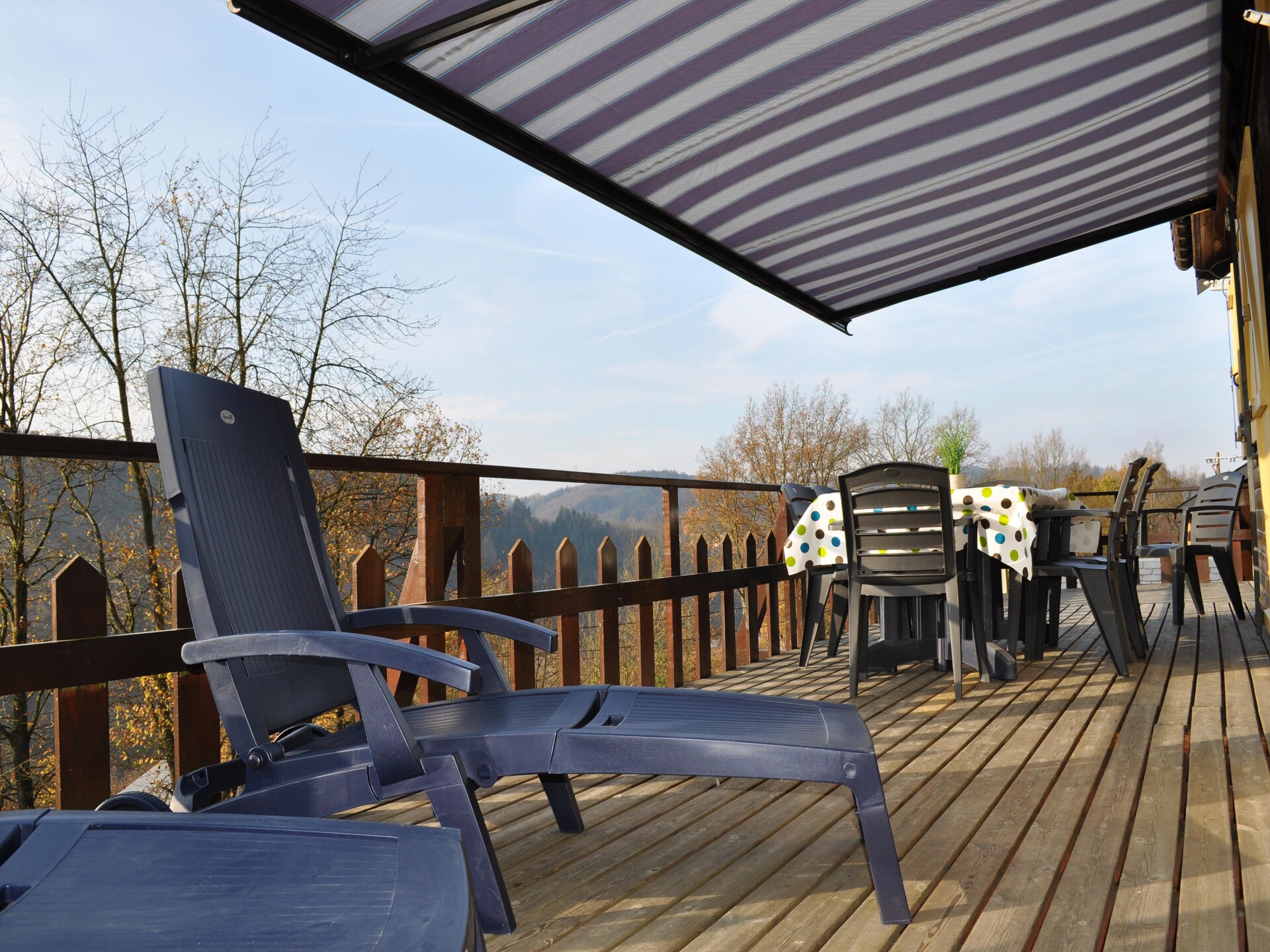 Vrijstaand vakantiehuis met sauna en bergzicht in La Roche-en-Ardenne - foto 17
