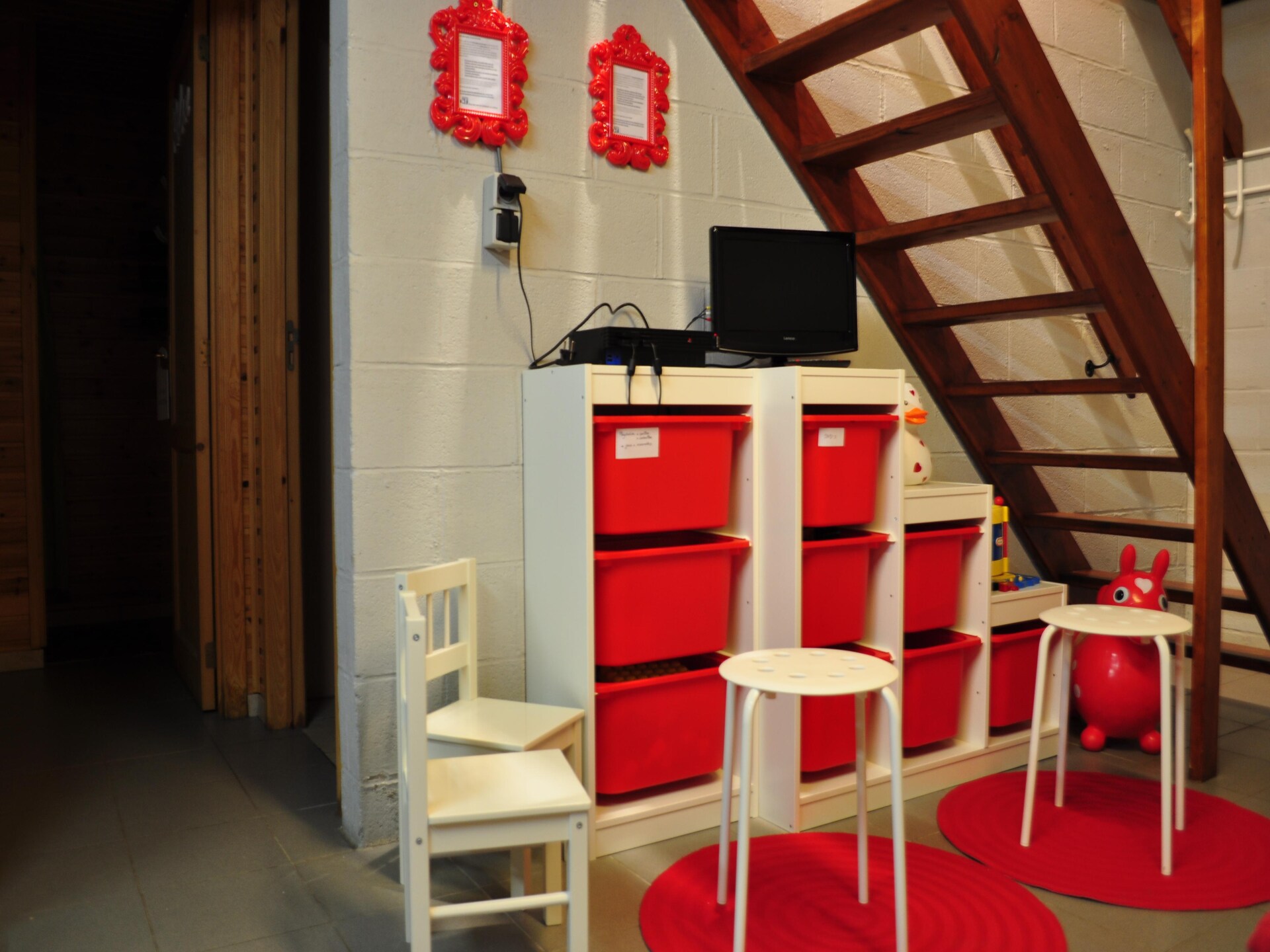 Vrijstaand vakantiehuis met sauna en bergzicht in La Roche-en-Ardenne - foto 10
