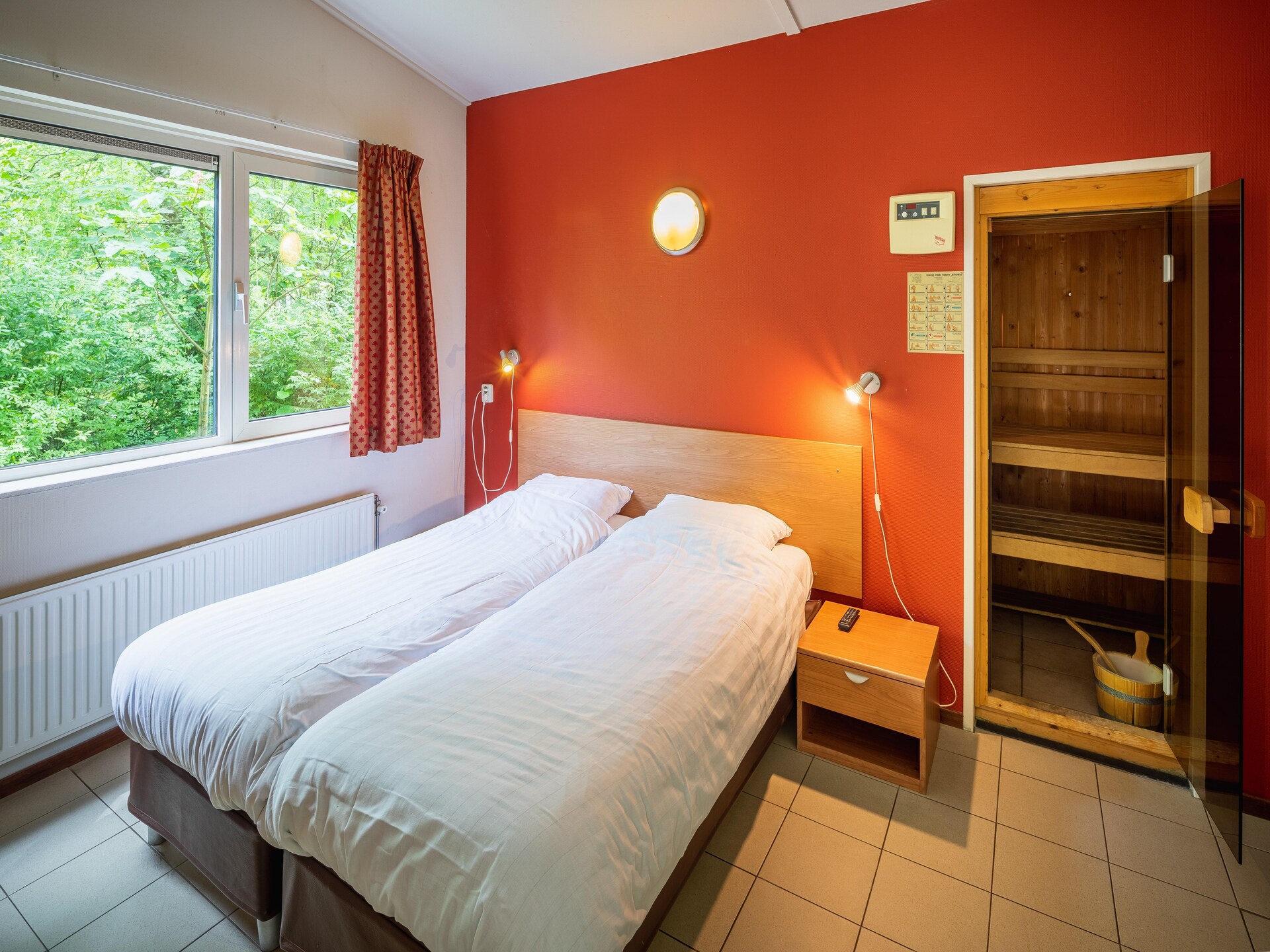 Luxe hondvriendelijke bungalow met privésauna op de Veluwe - foto 37