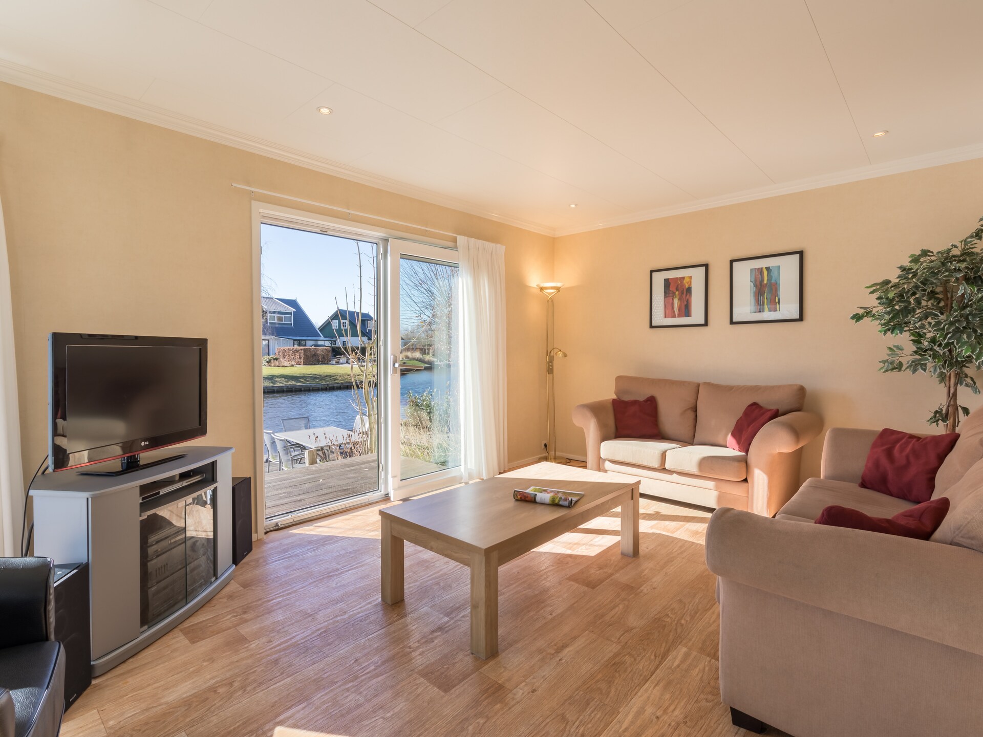 Vrijstaande watervilla voor 6 personen in hartje Drenthe - foto 10