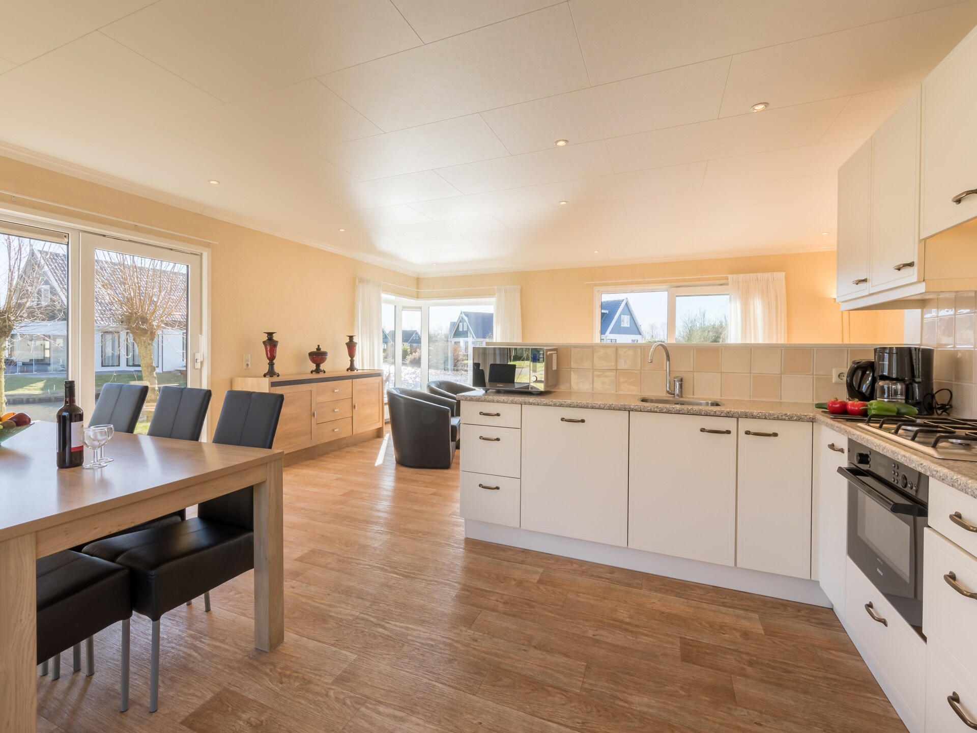 Vrijstaande watervilla voor 6 personen in hartje Drenthe - foto 3