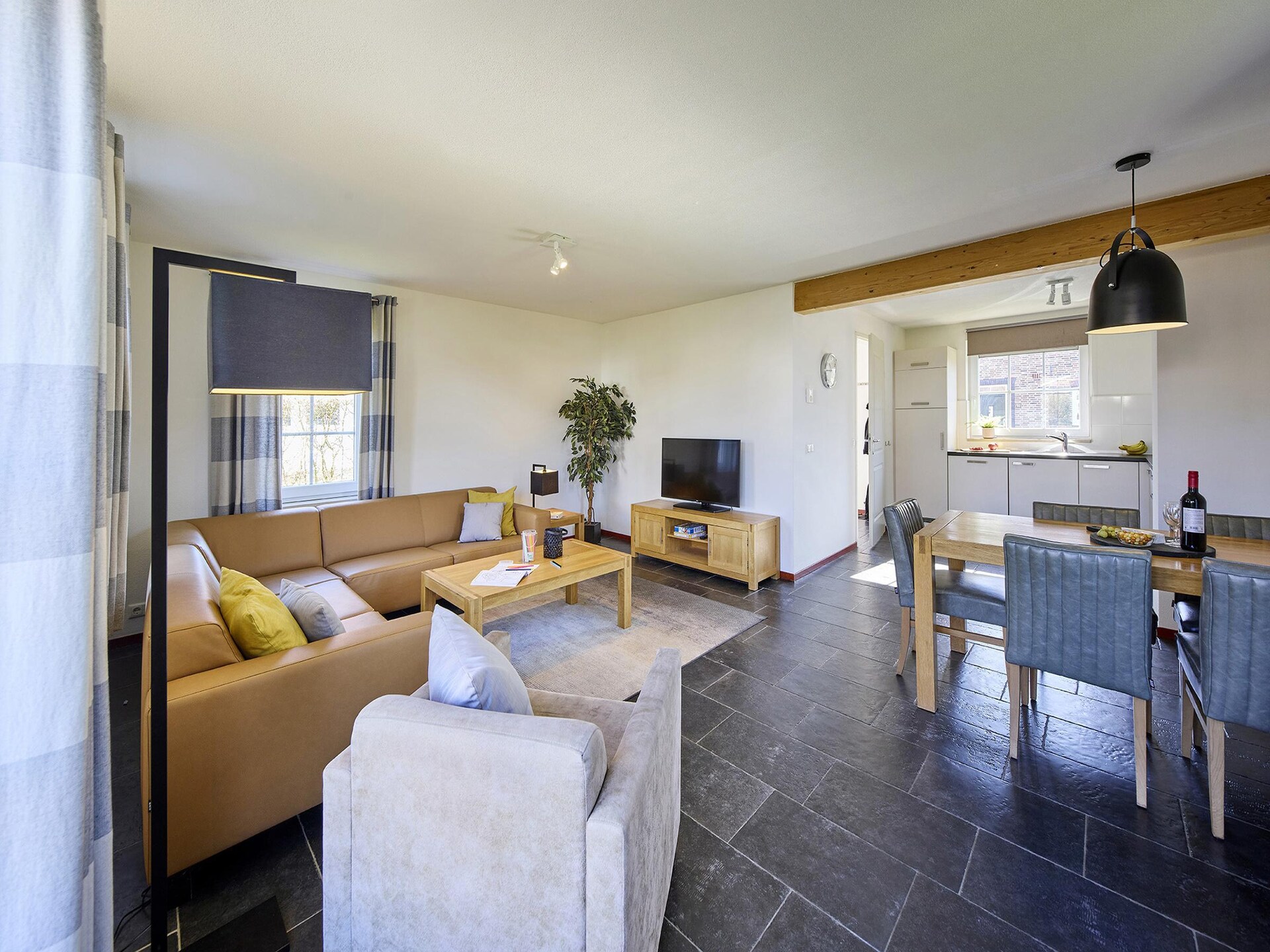 Comfort Farmhouse op 5-sterren vakantiepark in hartje Limburg - foto 6
