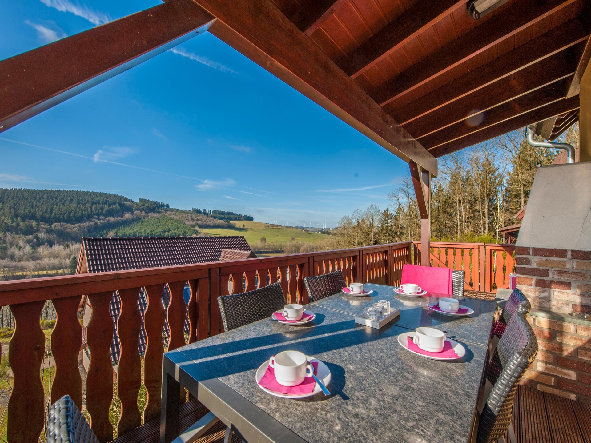 Luxe villa met panoramisch uitzicht op het meer en de Eifelvallei - foto 10