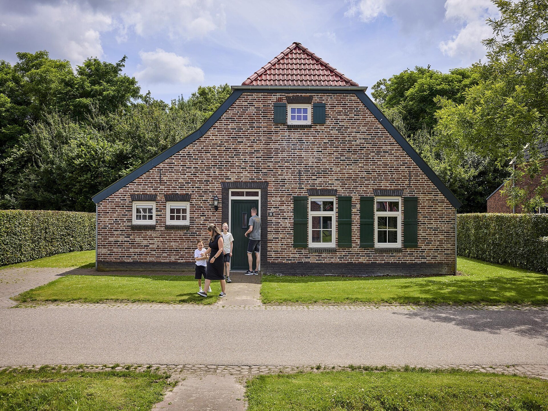 Vrijstaande Limburgse boerderijvilla met sauna op vijfsterrenpark voor 9 personen - foto 13