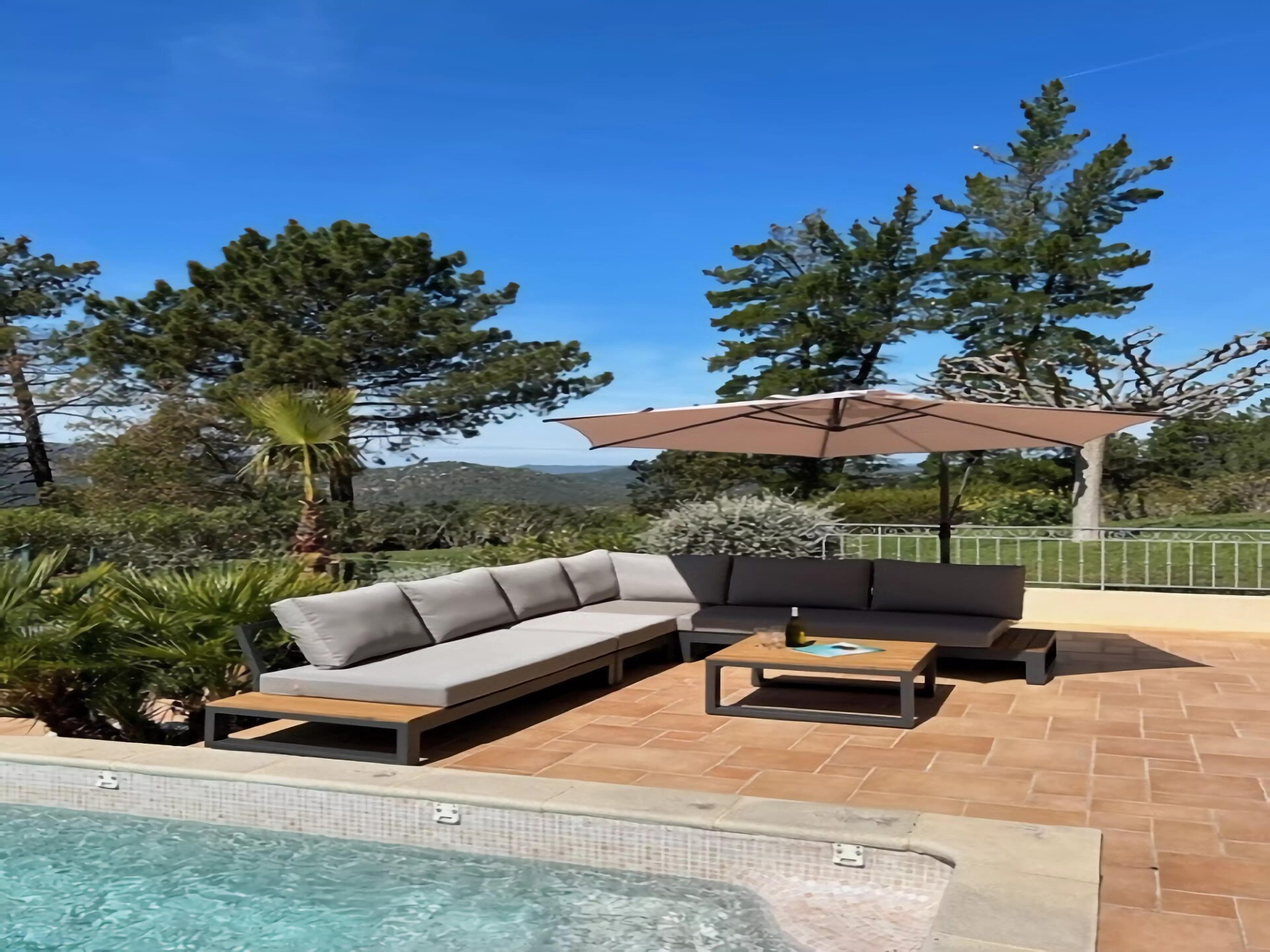 Ruime mediterrane villa met privézwembad bij Sainte-Maxime - foto 21