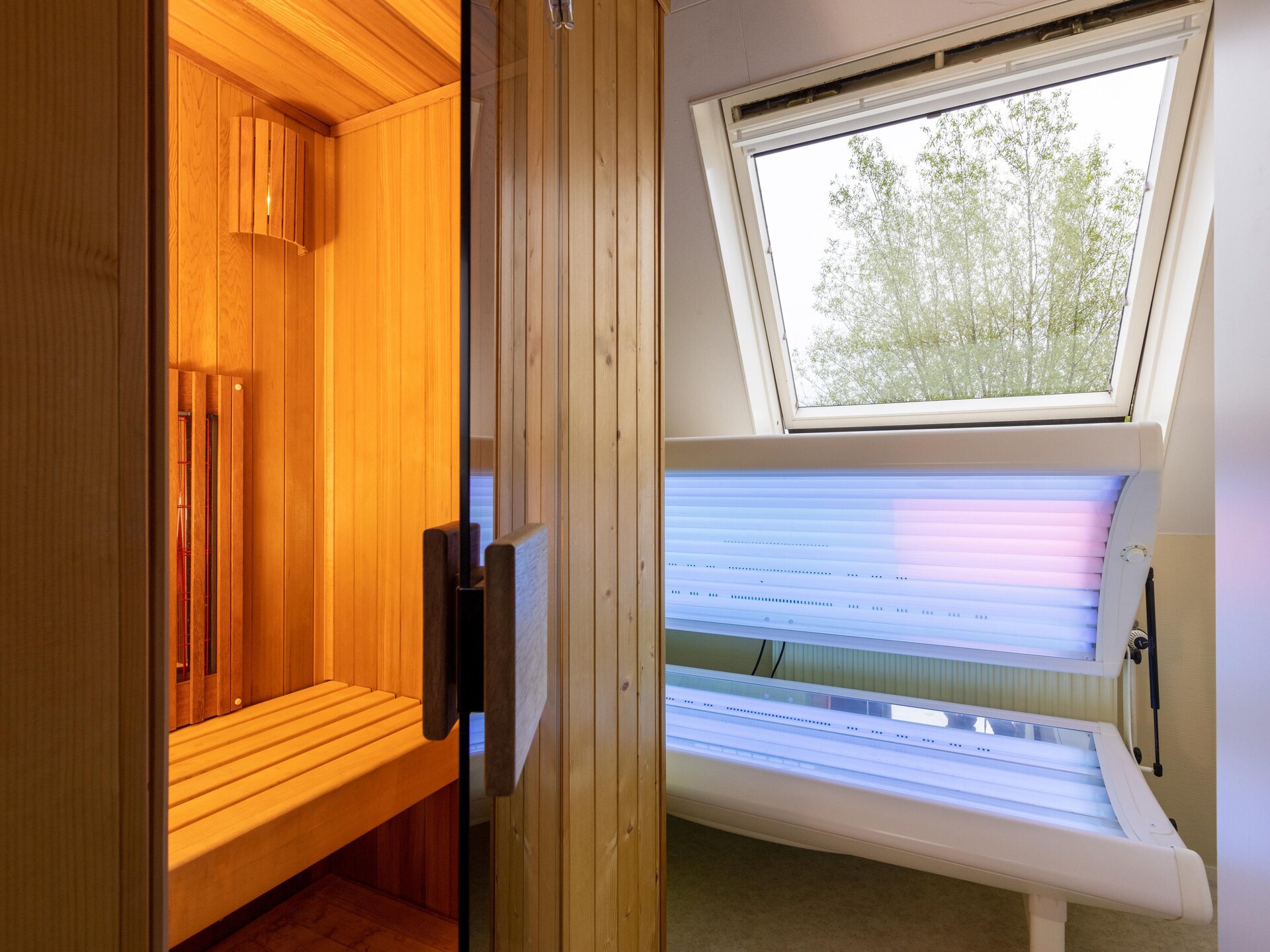 Wellnessbungalow aan het water met eigen aanlegsteiger in Eernewoud - foto 12
