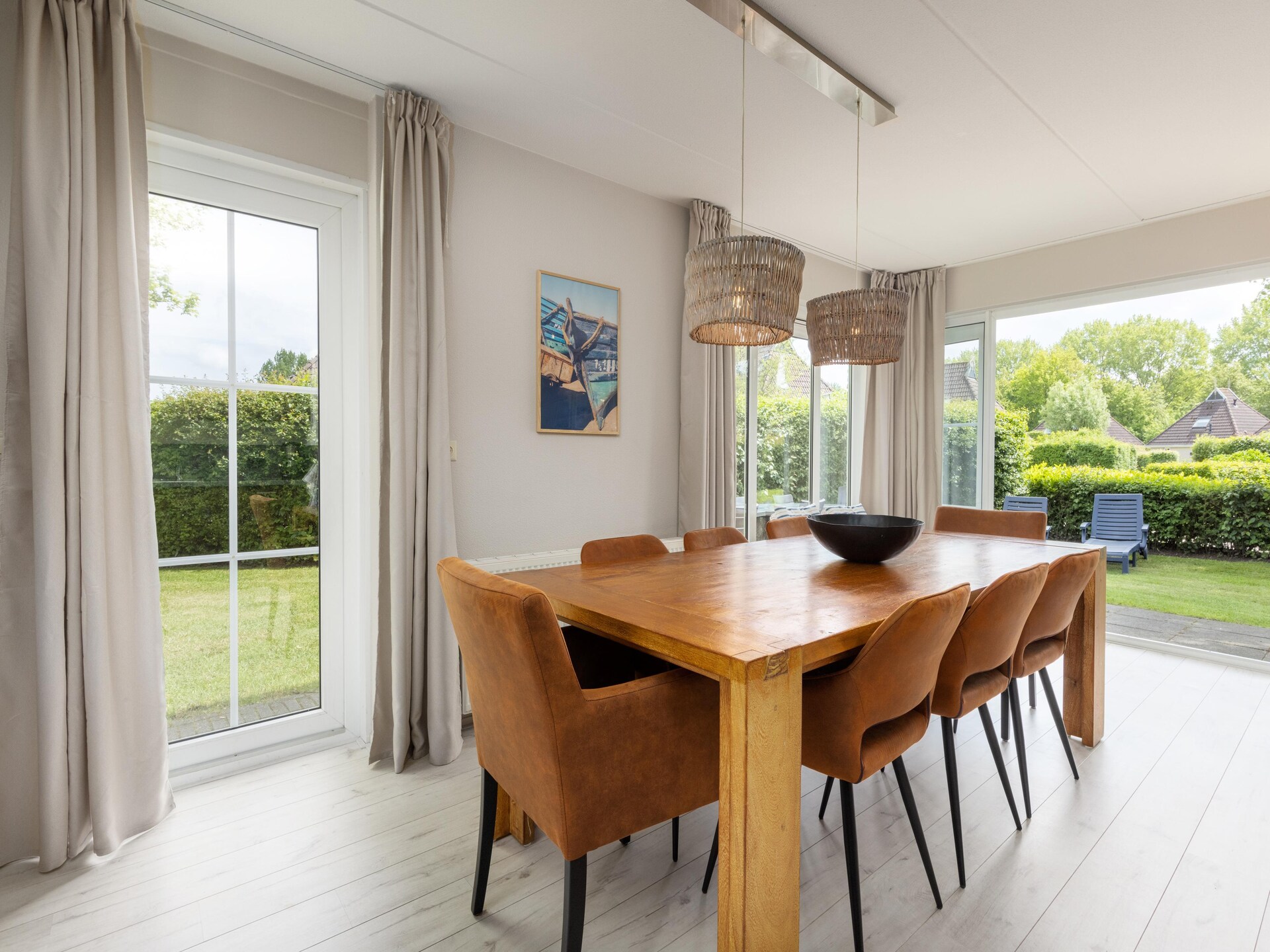Wellnessbungalow aan het water in hartje Friesland voor 8 personen - foto 5