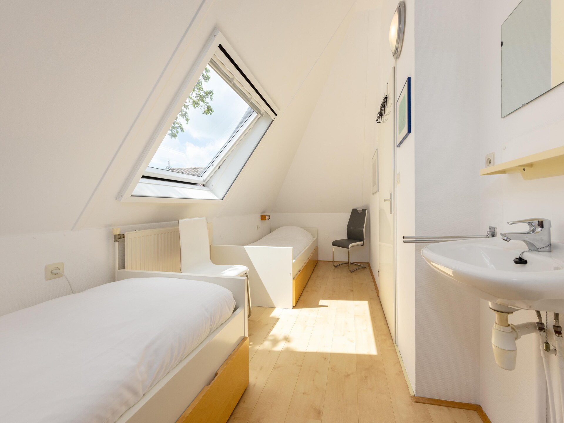 Charmante waterbungalow in hartje Friesland op Buitenplaats It Wiid - foto 11