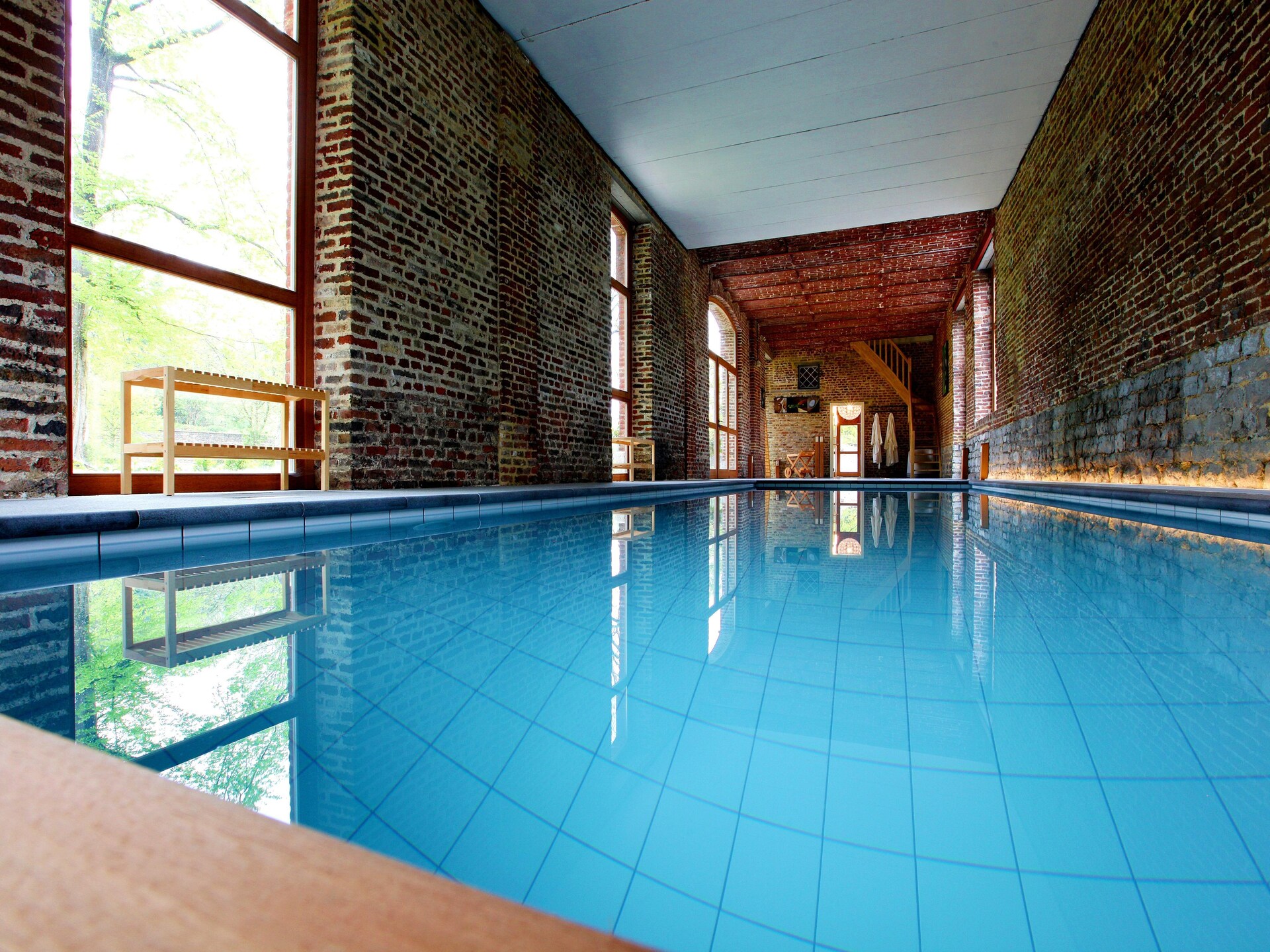 Landhuis voor 40 personen met privé zwembad en sauna in de bossen bij Huy - foto 12