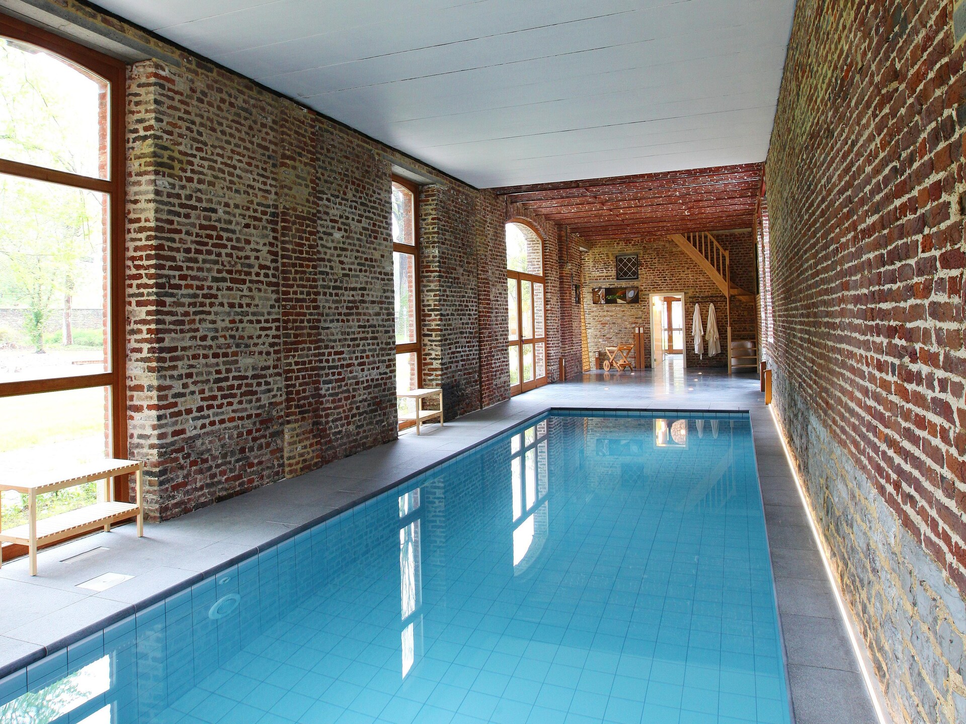 Landhuis voor 40 personen met privé zwembad en sauna in de bossen bij Huy - foto 2