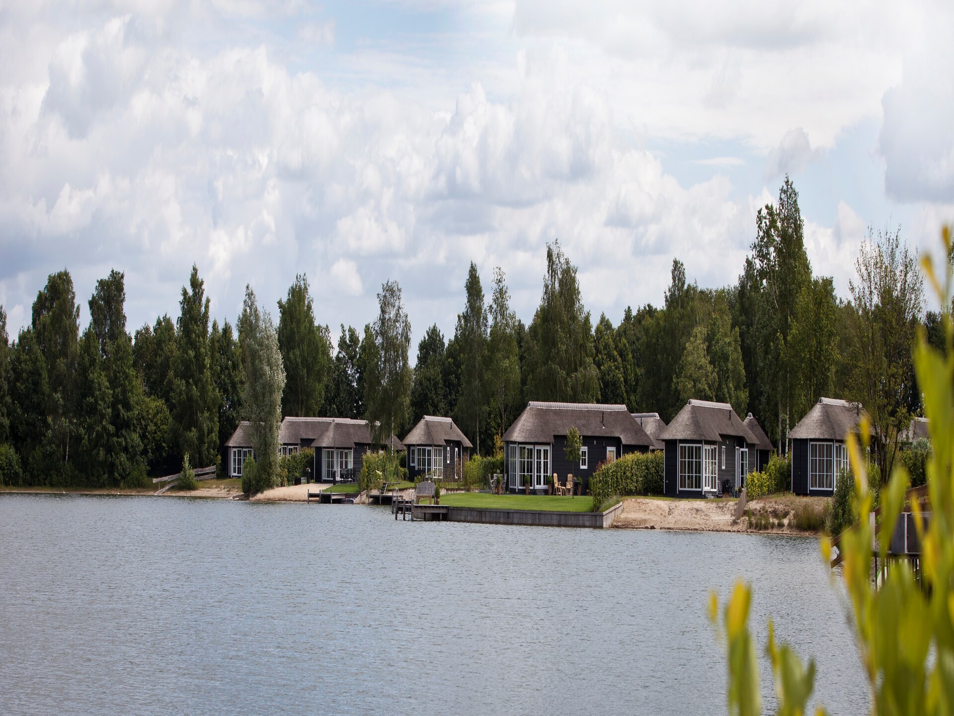 Modern chalet met airco en hondenvriendelijke tuin bij recreatiemeer Tolplas - foto 17