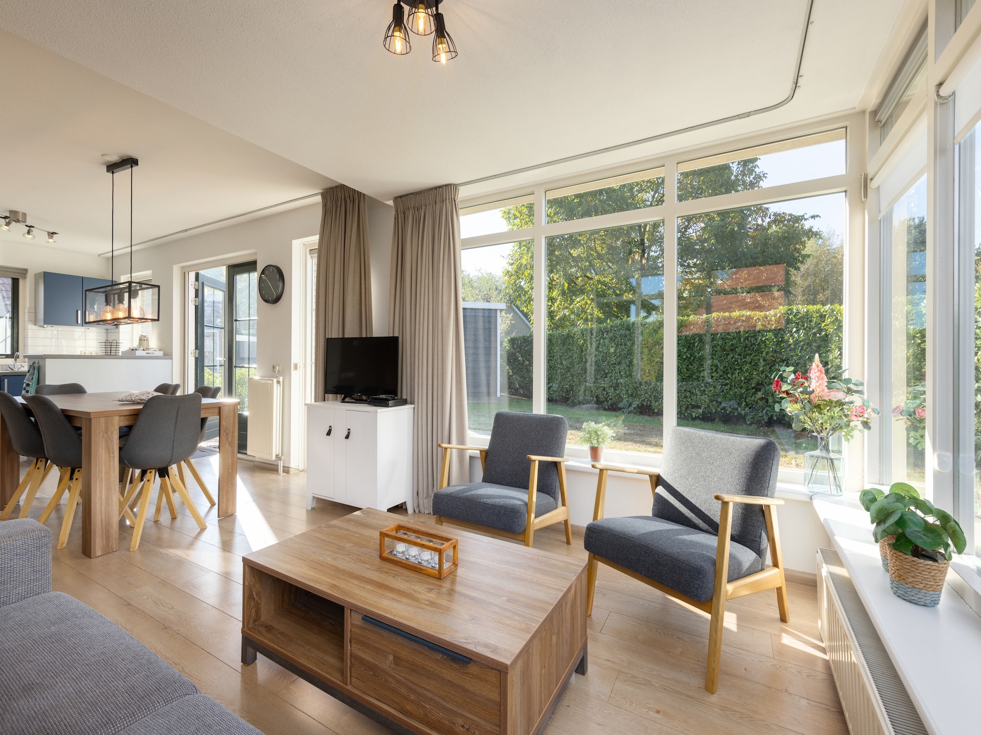 Luxe wellnessvilla met tuin op Recreatiepark Tolplas in Twente - foto 11